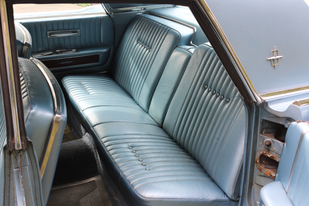 1964 Lincoln Continental Sedan