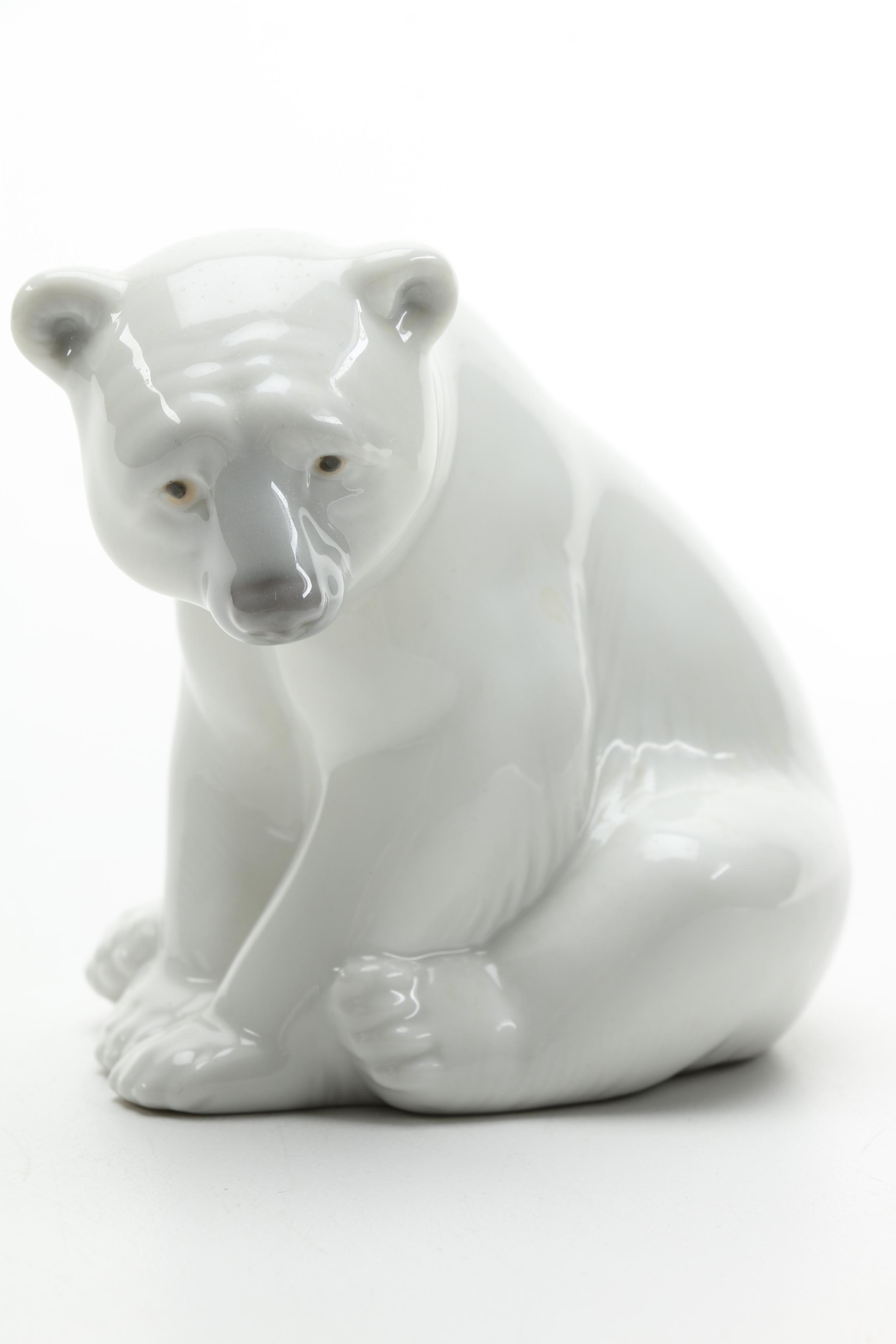 Lladró "Seated Polar Bear" Porcelain Figurine