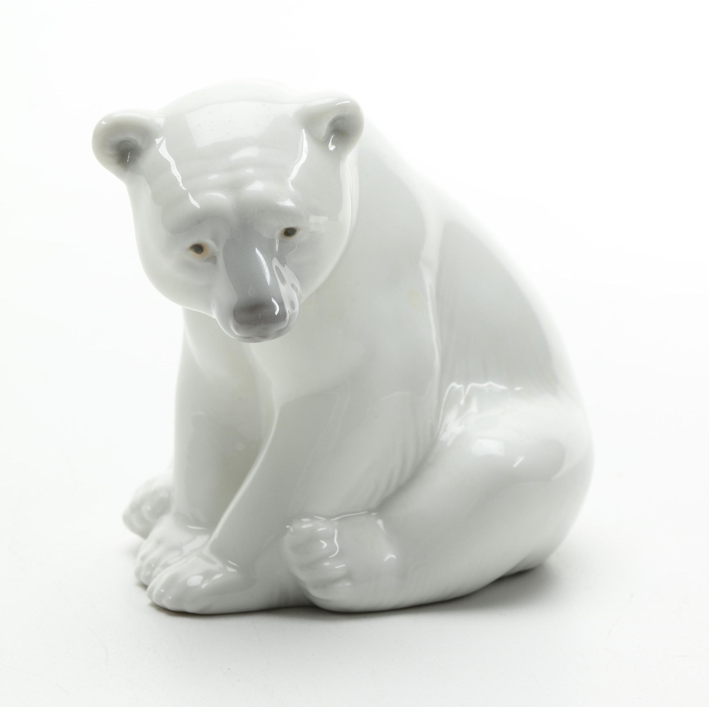 Lladró "Seated Polar Bear" Porcelain Figurine