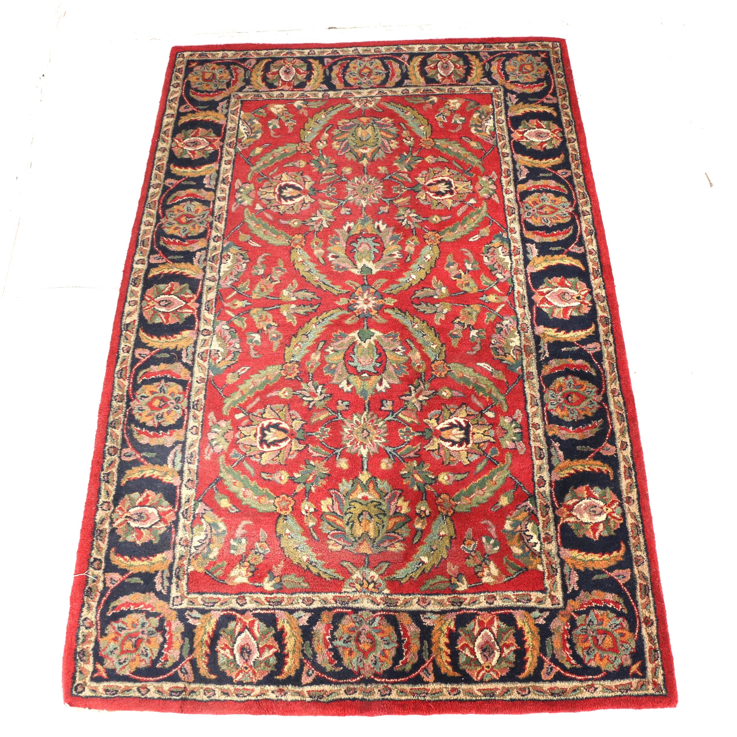 Machine Made Persian Style Area Rug