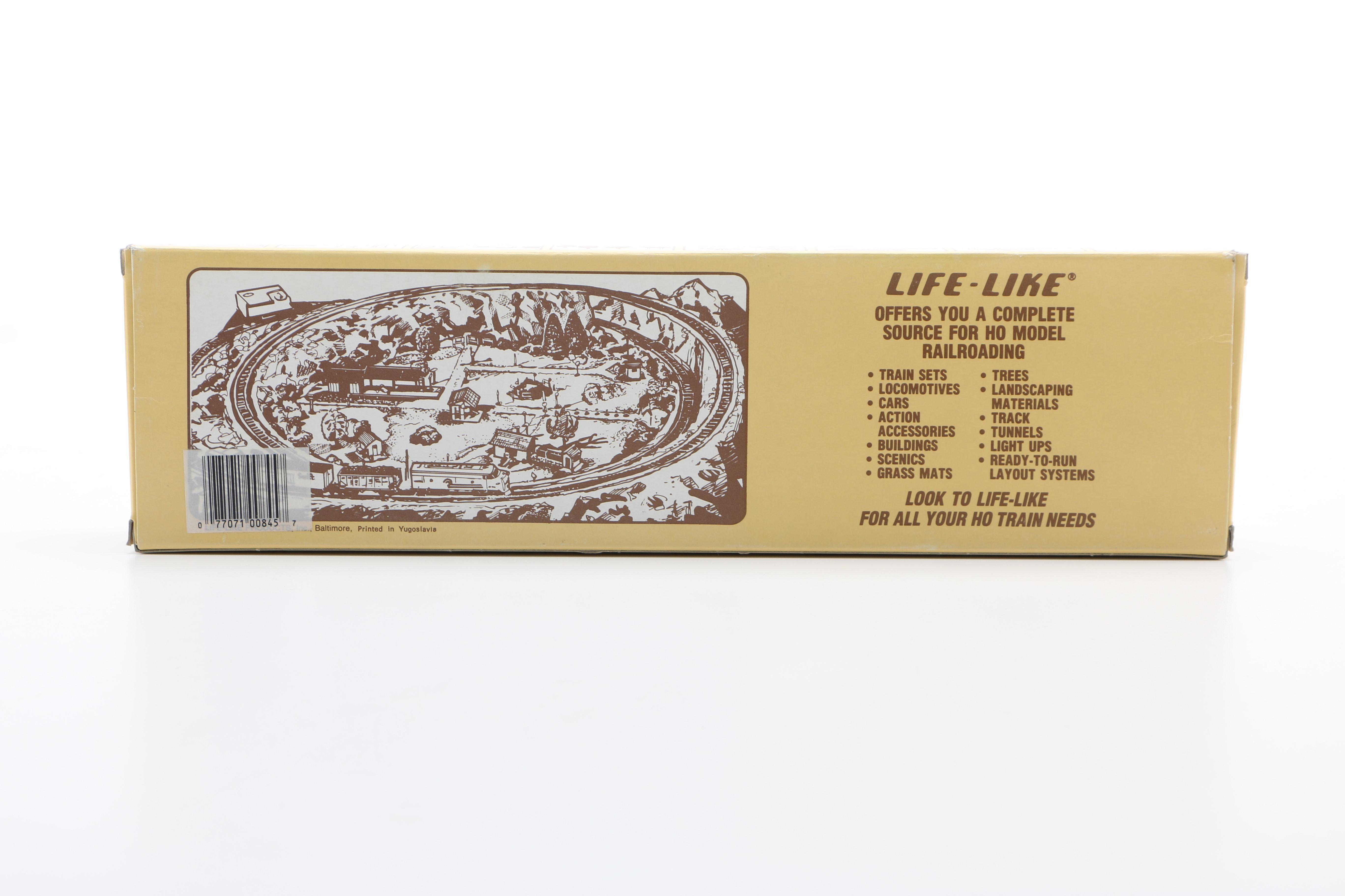 Life-Like Powered Locomotive Model Trains