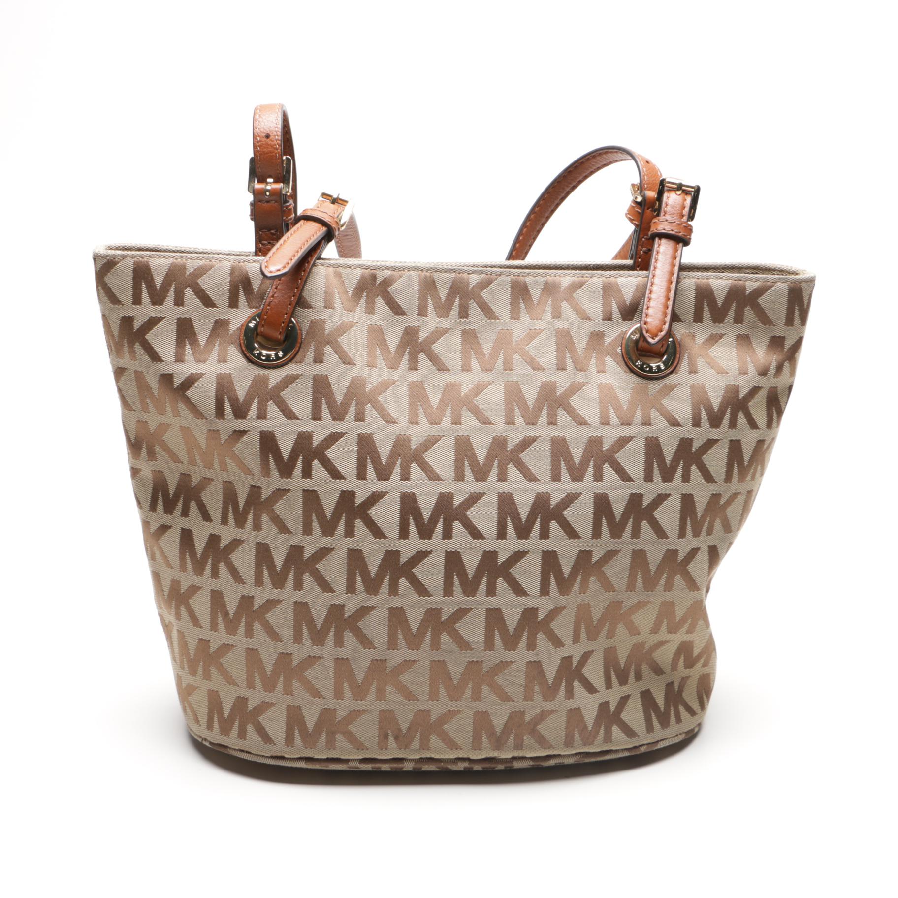 Michael Kors Monogram Jet Set Tote