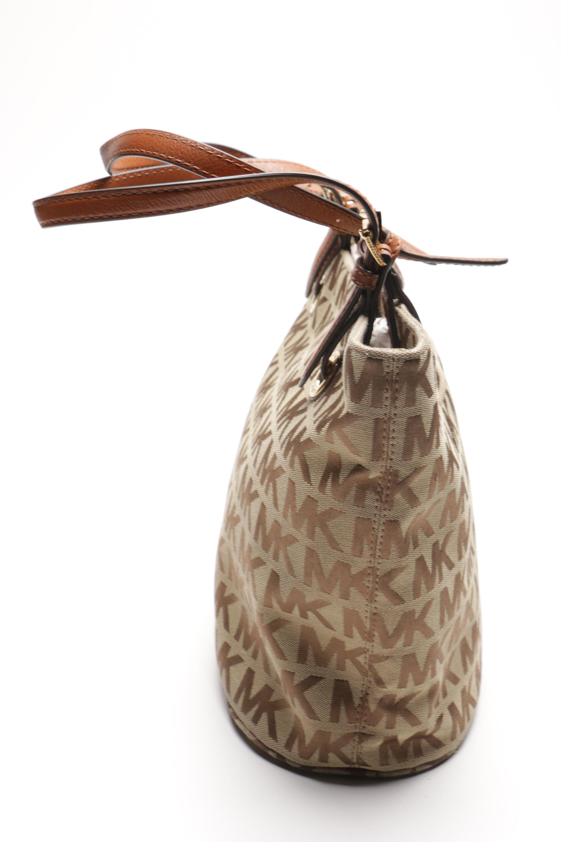 Michael Kors Monogram Jet Set Tote