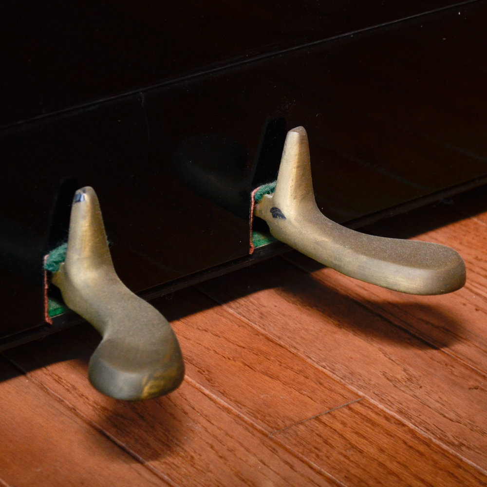 Samick Imperial German Scale Console Piano