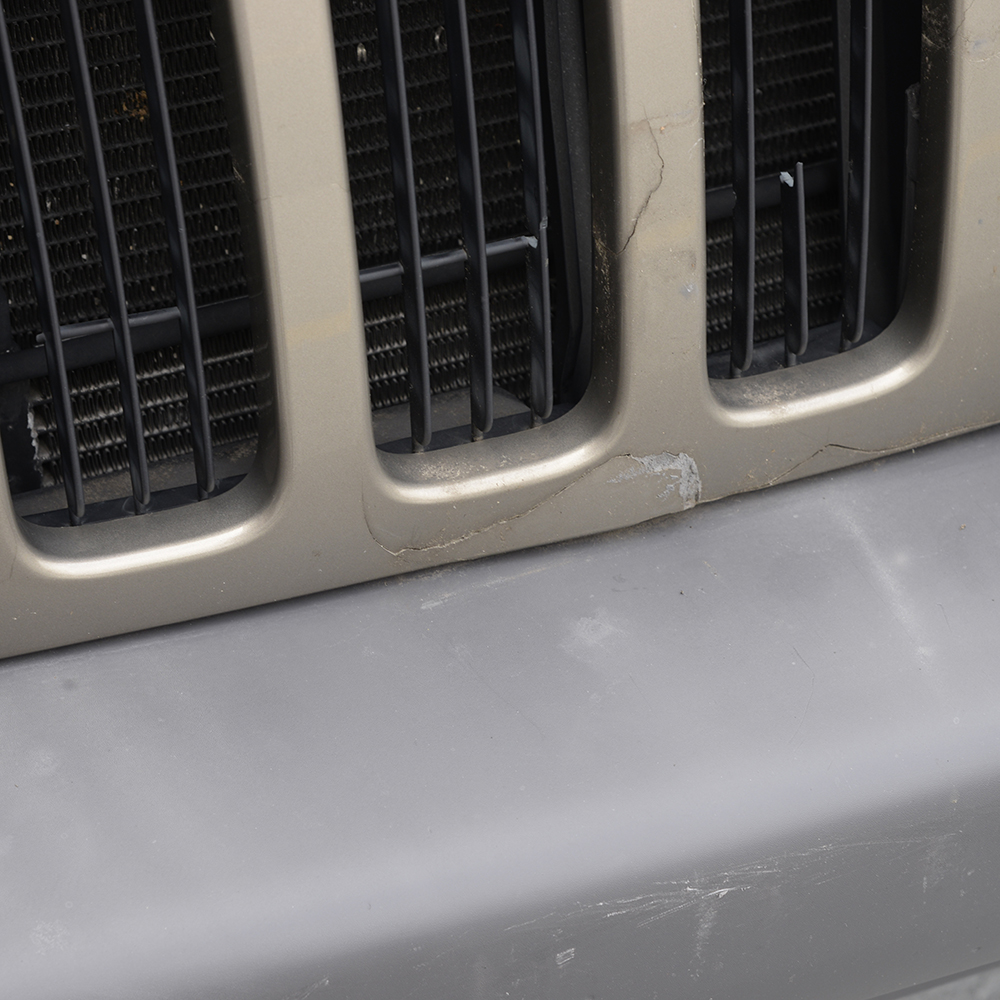 2004 Tan Jeep Liberty 4x4