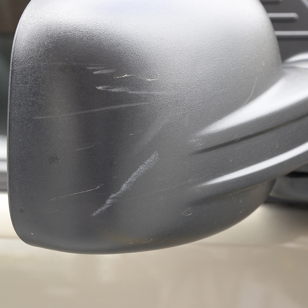 2004 Tan Jeep Liberty 4x4