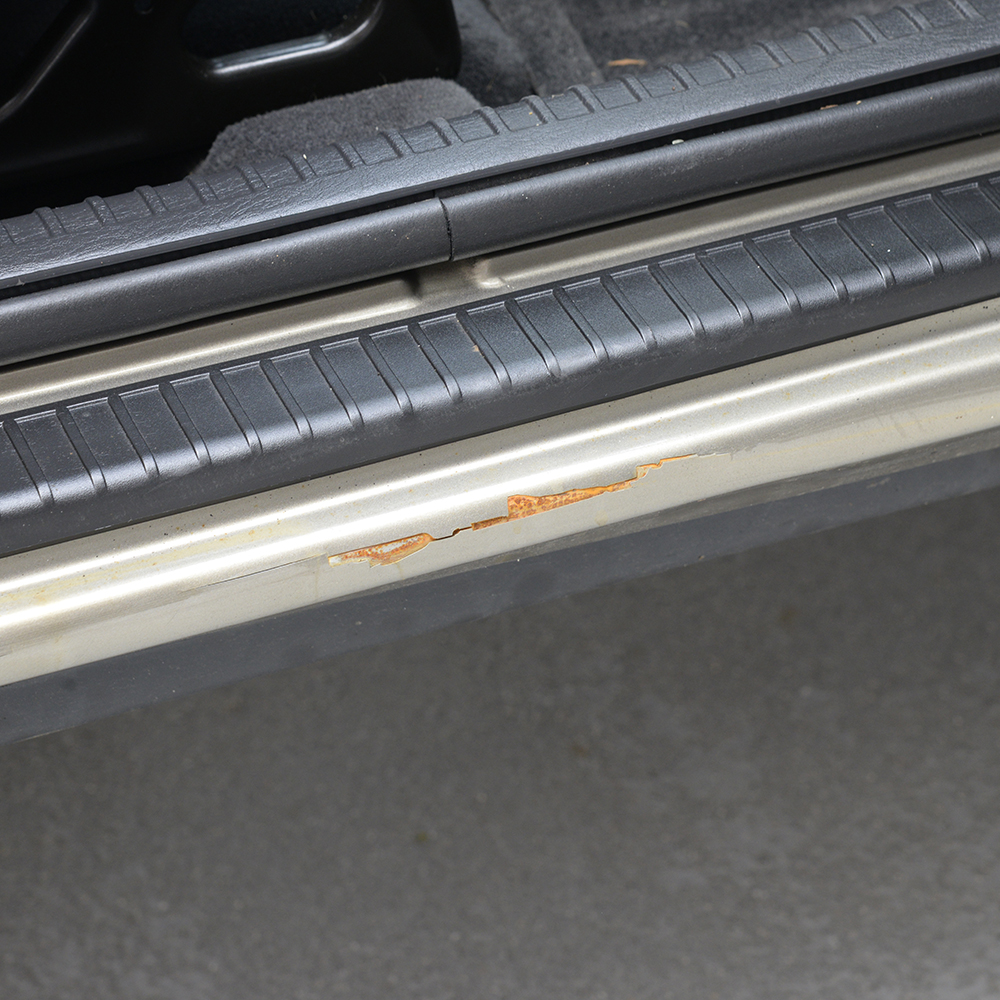 2004 Tan Jeep Liberty 4x4