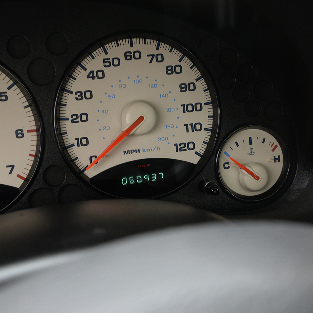 2004 Tan Jeep Liberty 4x4