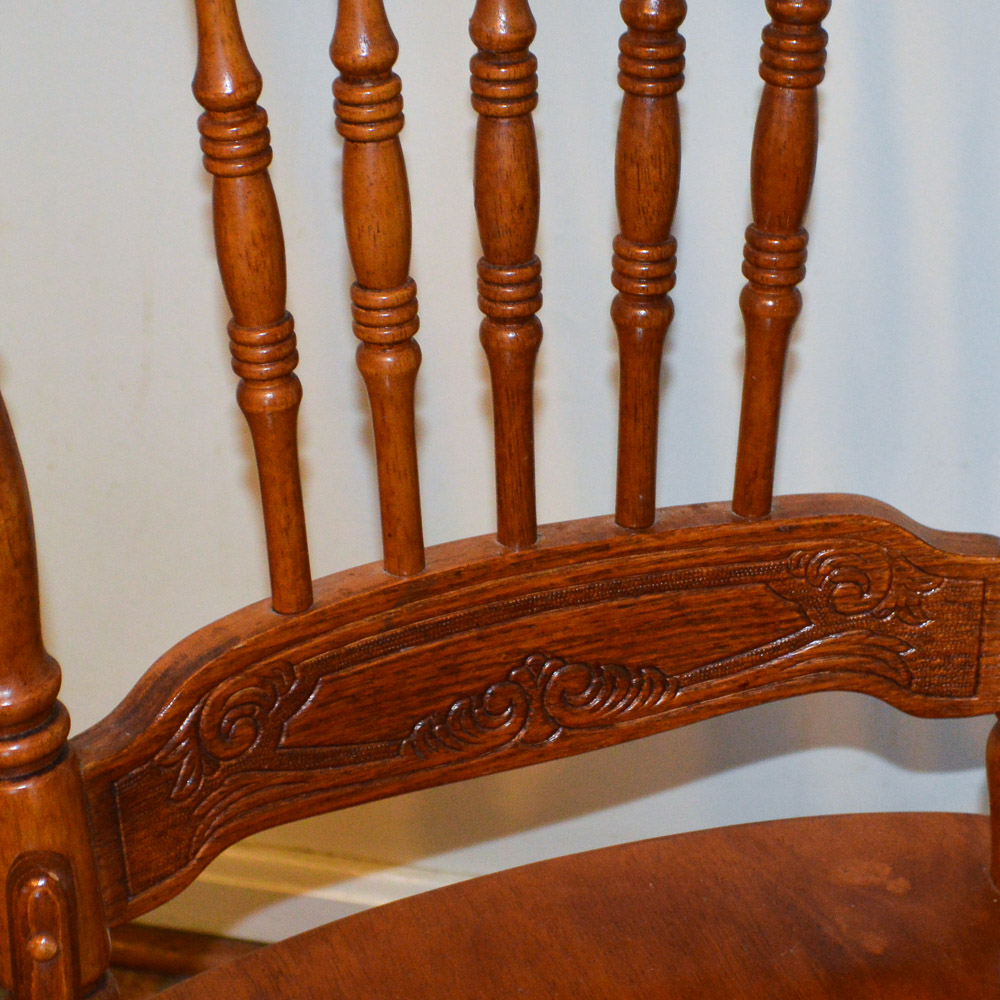Contemporary Oak Dining Table and Six Pressed Back Chairs