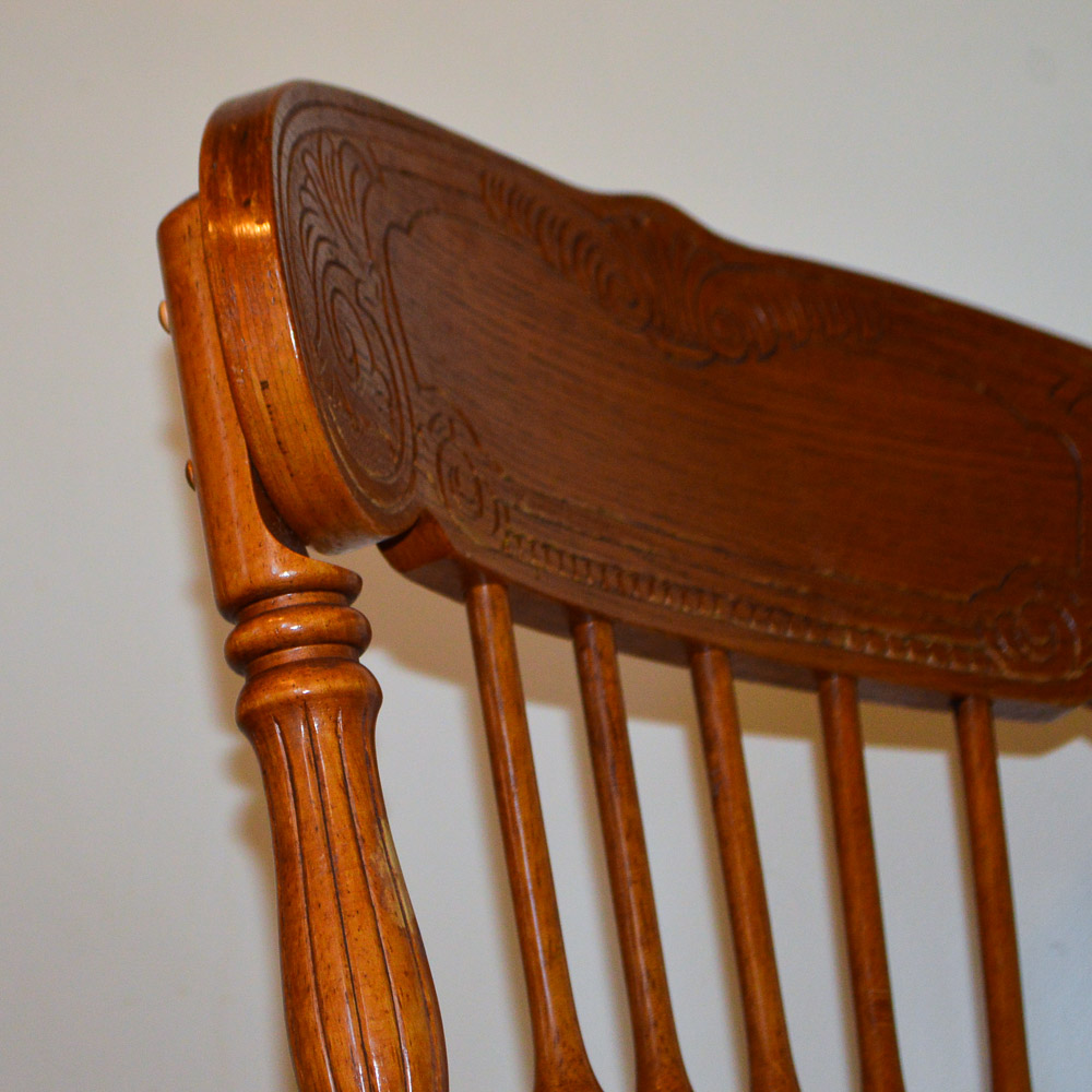 Contemporary Oak Dining Table and Six Pressed Back Chairs