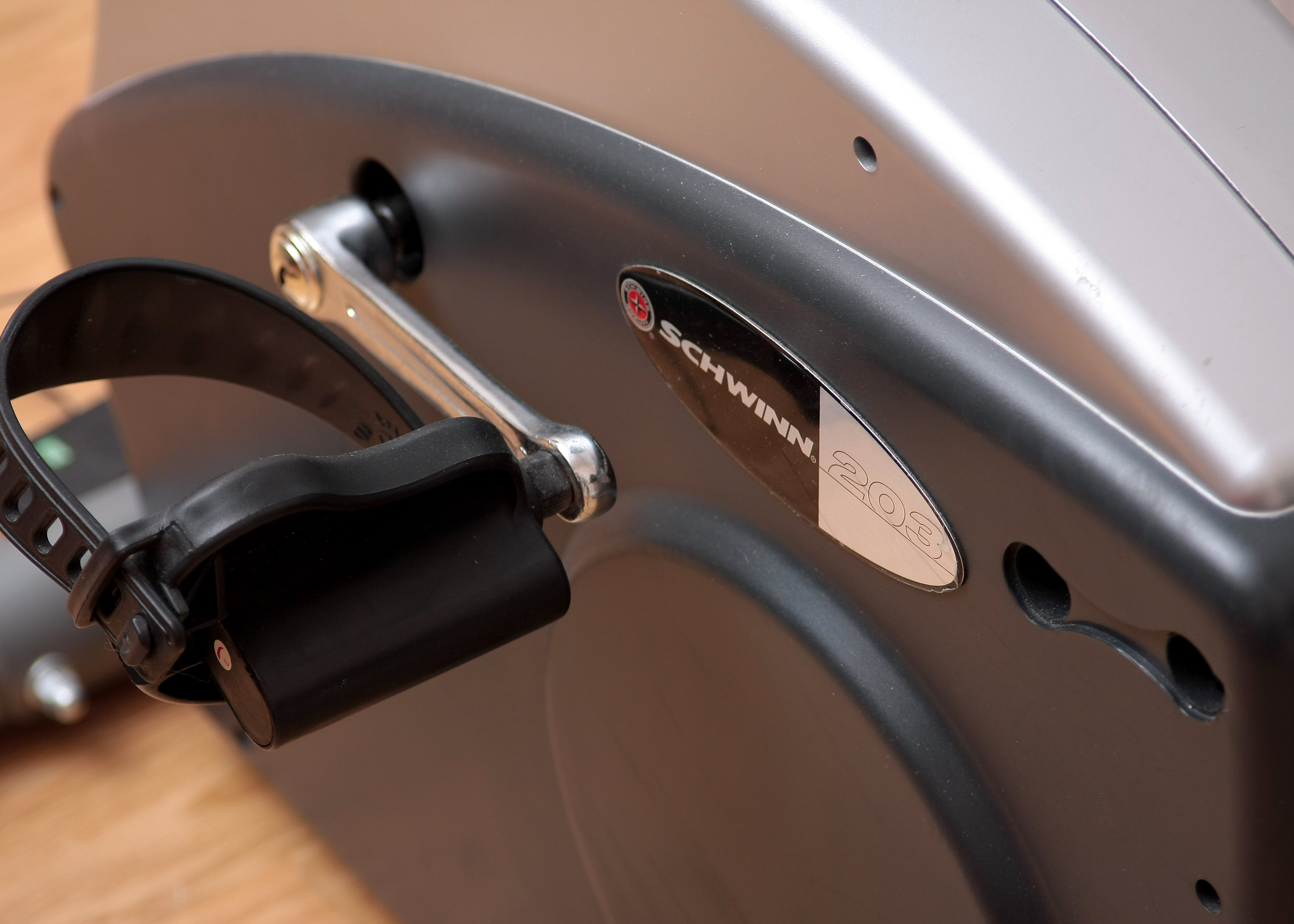 Schwinn 203 Recumbent Exercise Bike