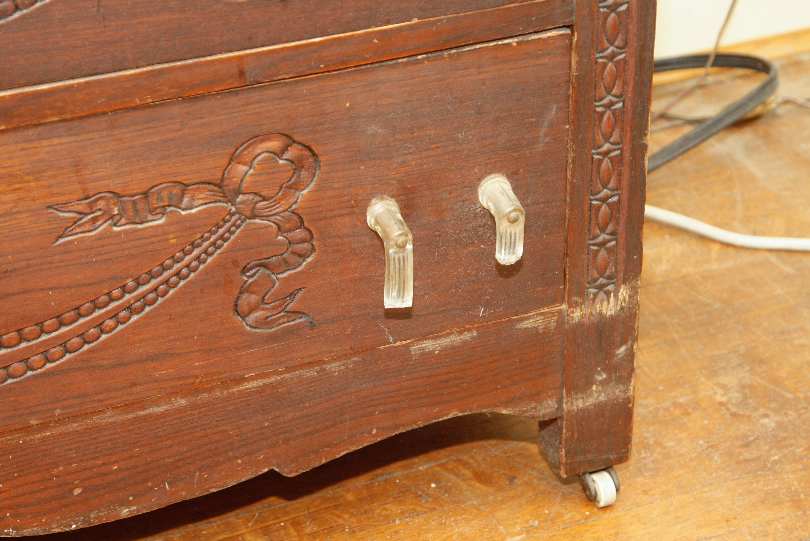 Antique Eastlake Victorian Vanity Dresser