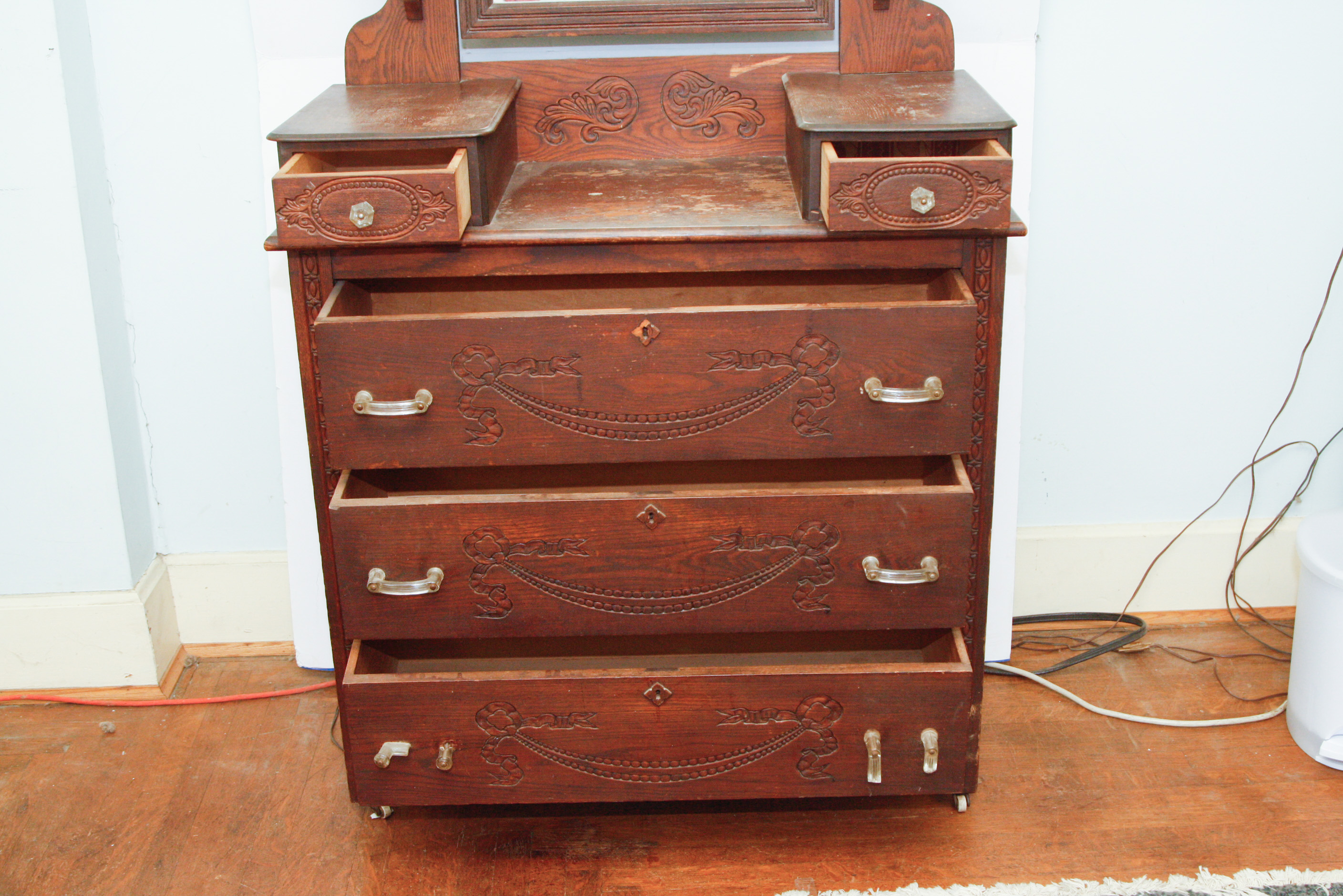 Antique Eastlake Victorian Vanity Dresser