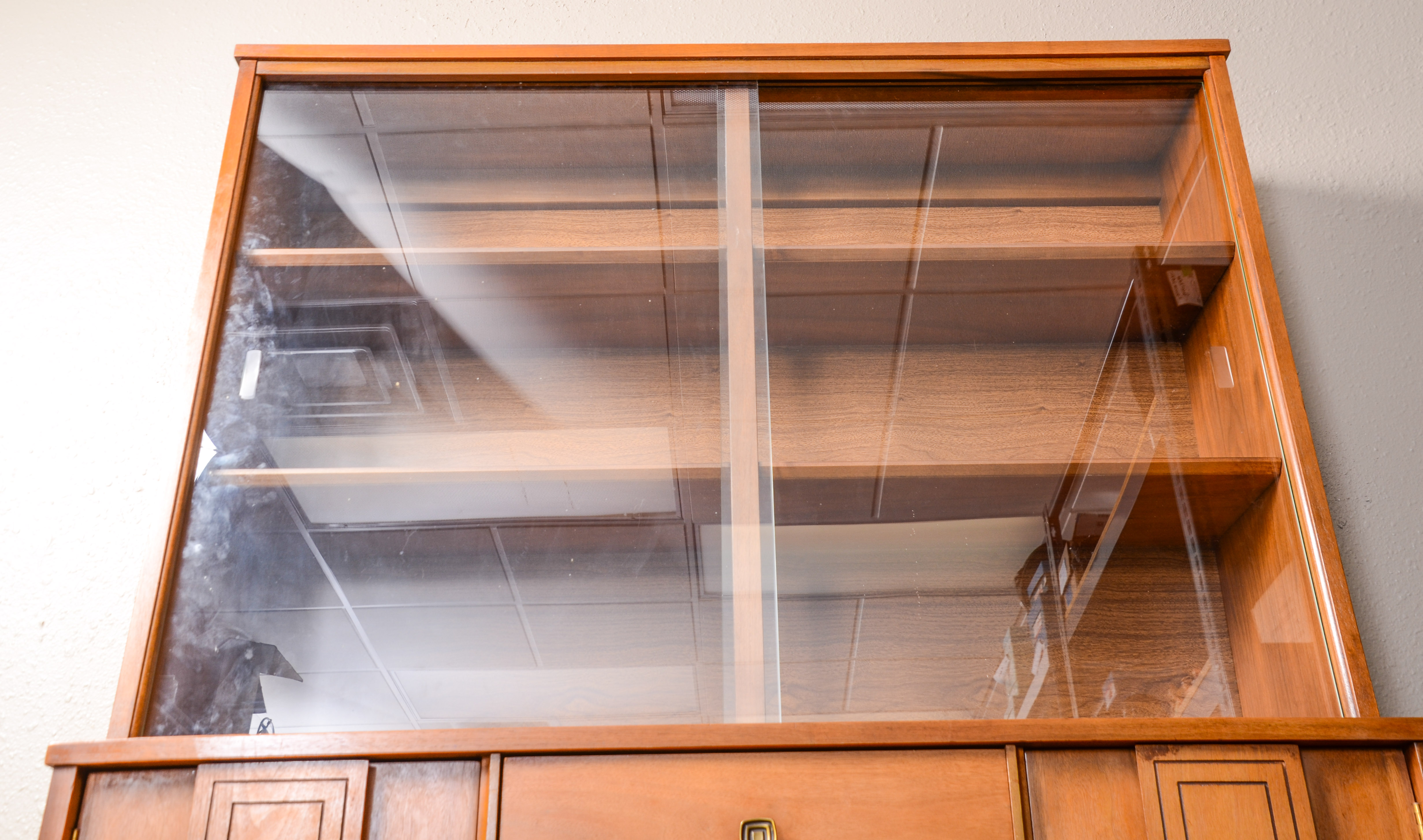 Mid Century Modern Style Hutch by Stanley Furniture