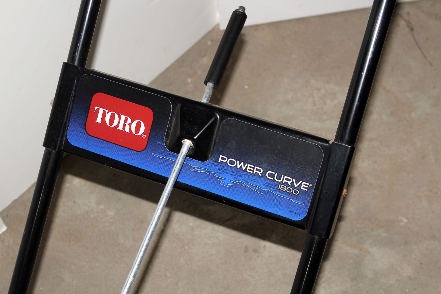 Compact Toro Power Curve 1800 Snow Blower