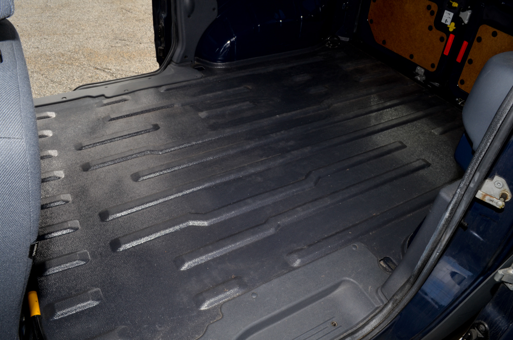 2013 Dark Blue Ford Transit Connect RSC