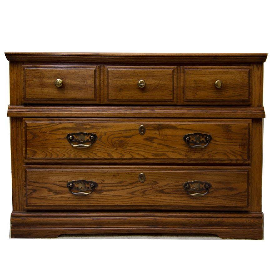 Wooden Chest of Drawers