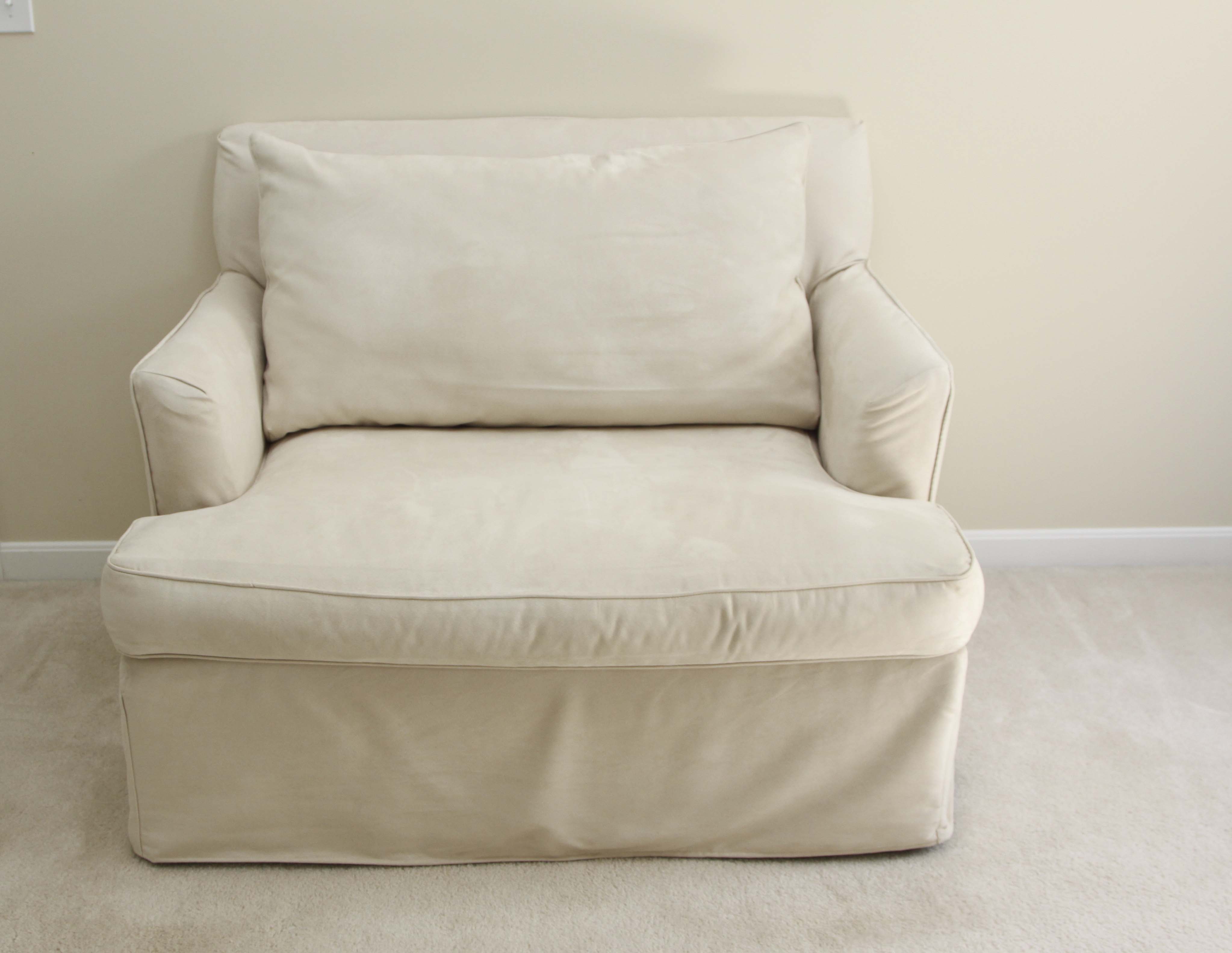 Ethan Allen Oversized Chair