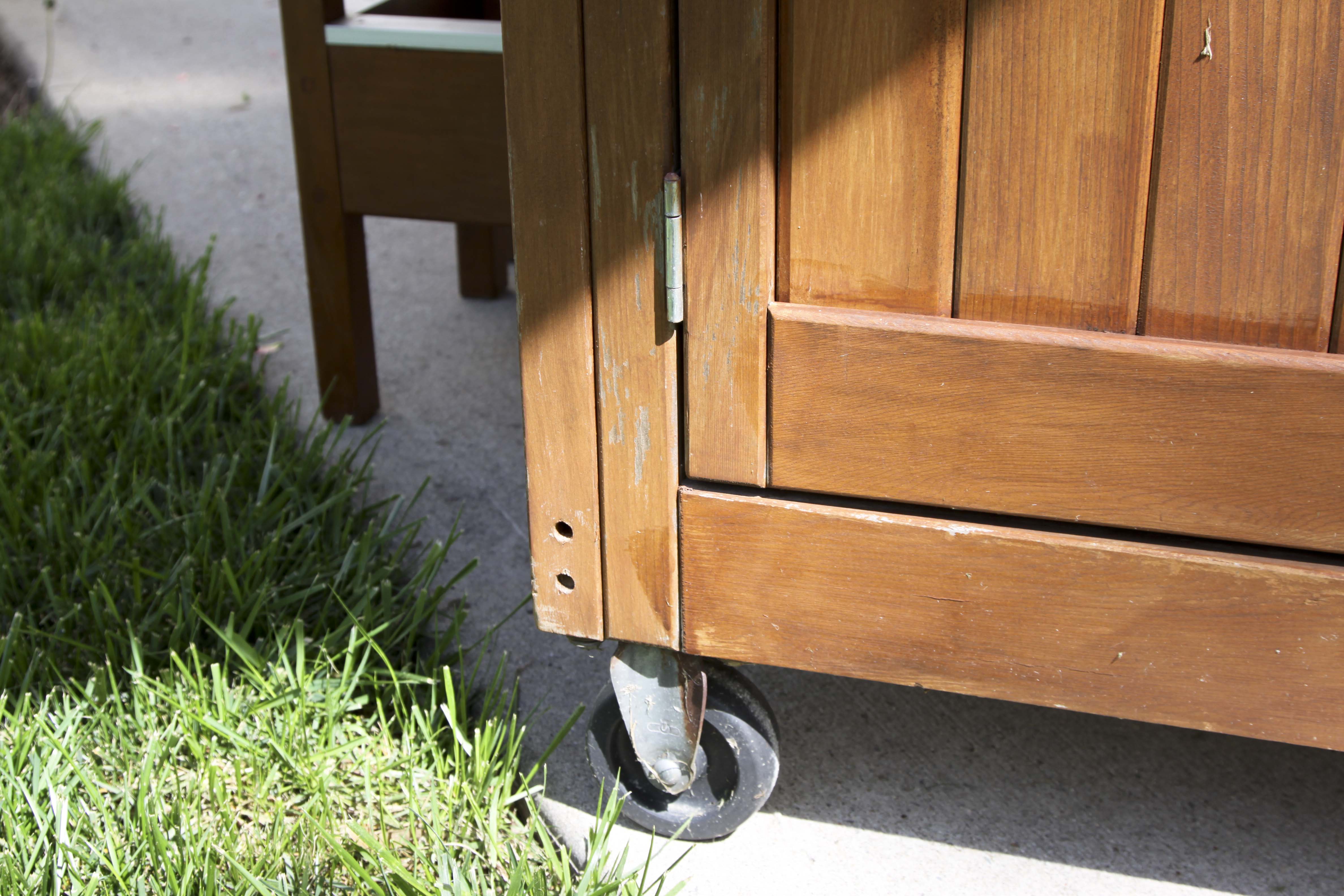 Wooden Outdoor Bar With Stools