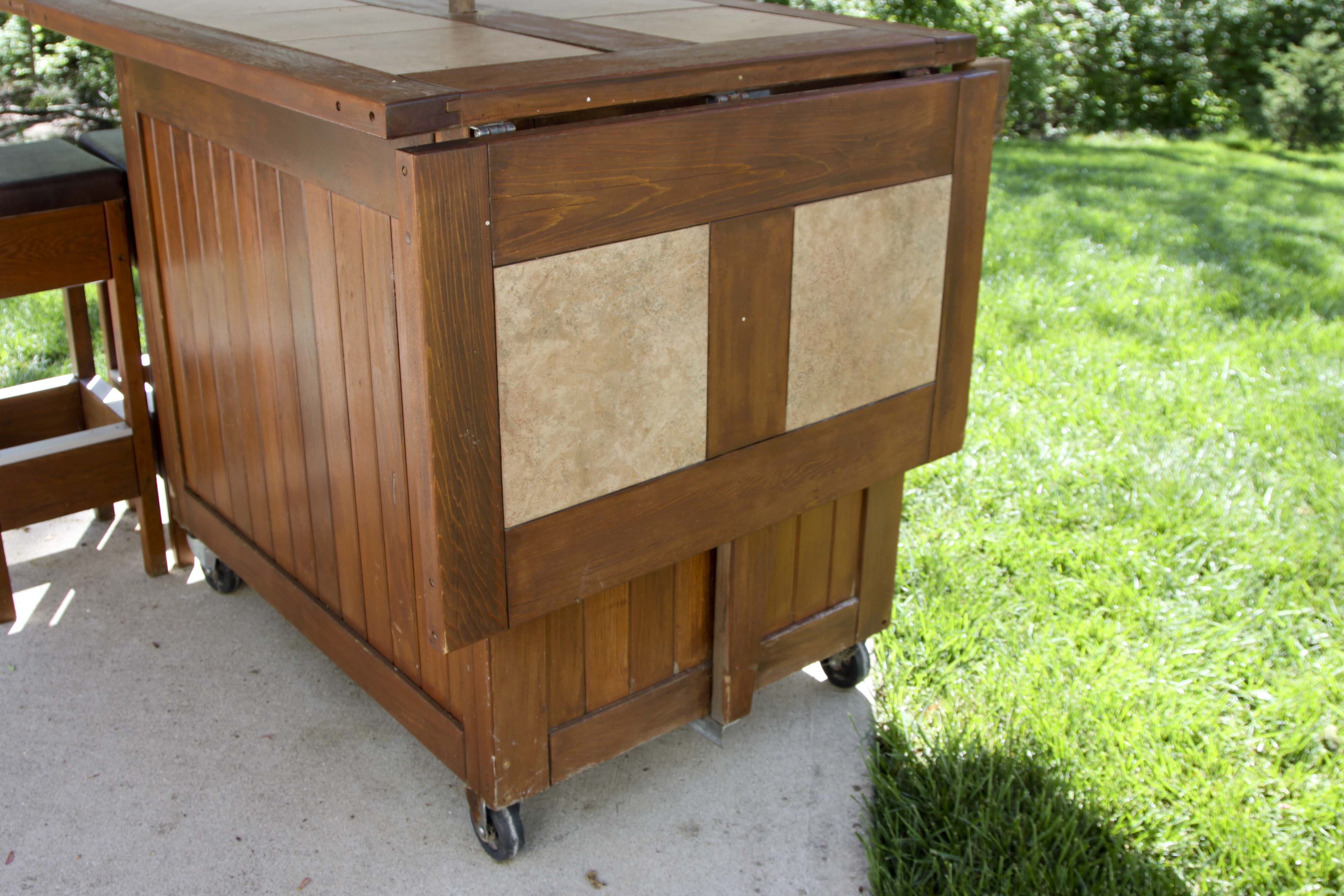 Wooden Outdoor Bar With Stools
