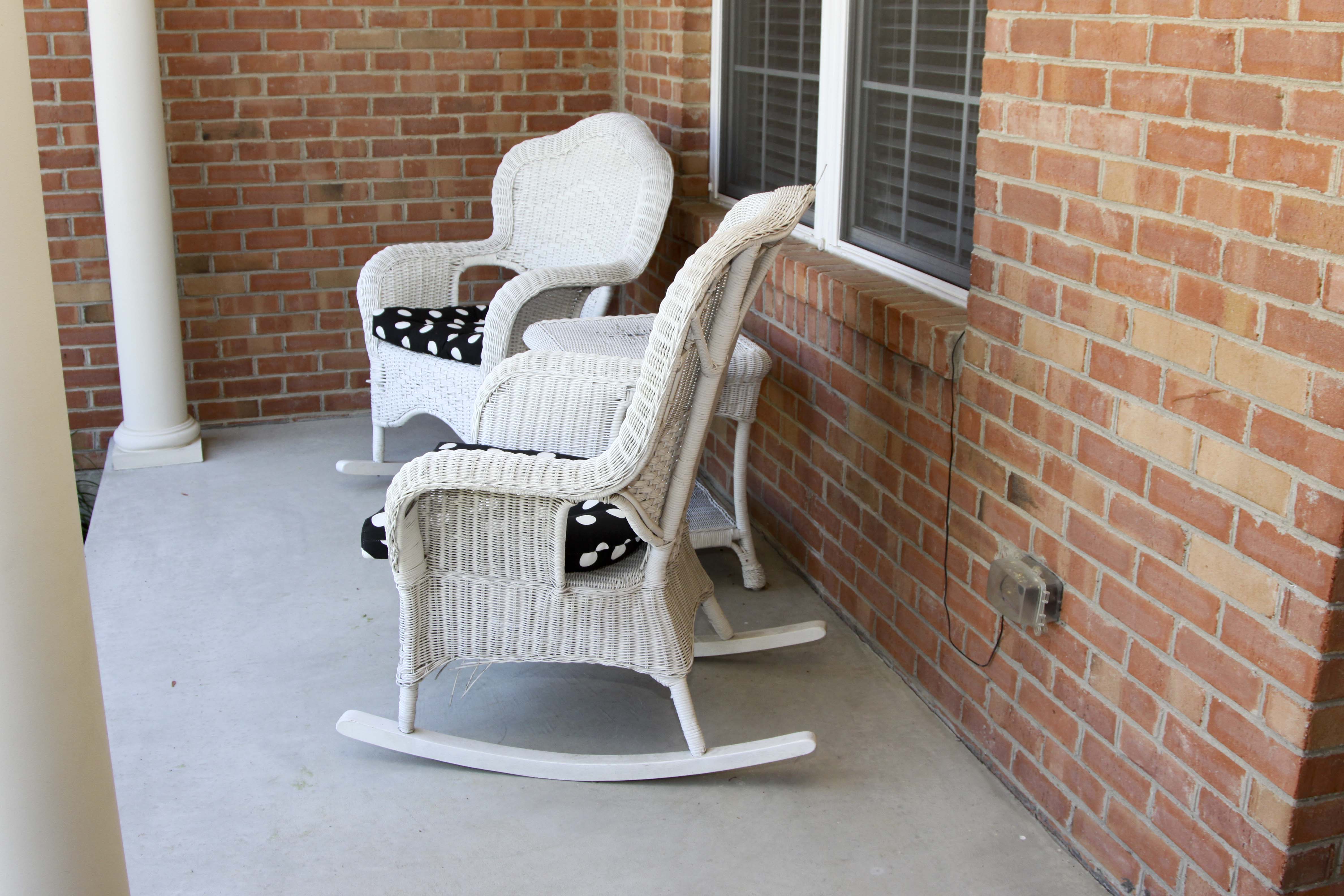 White Wicker Porch Set