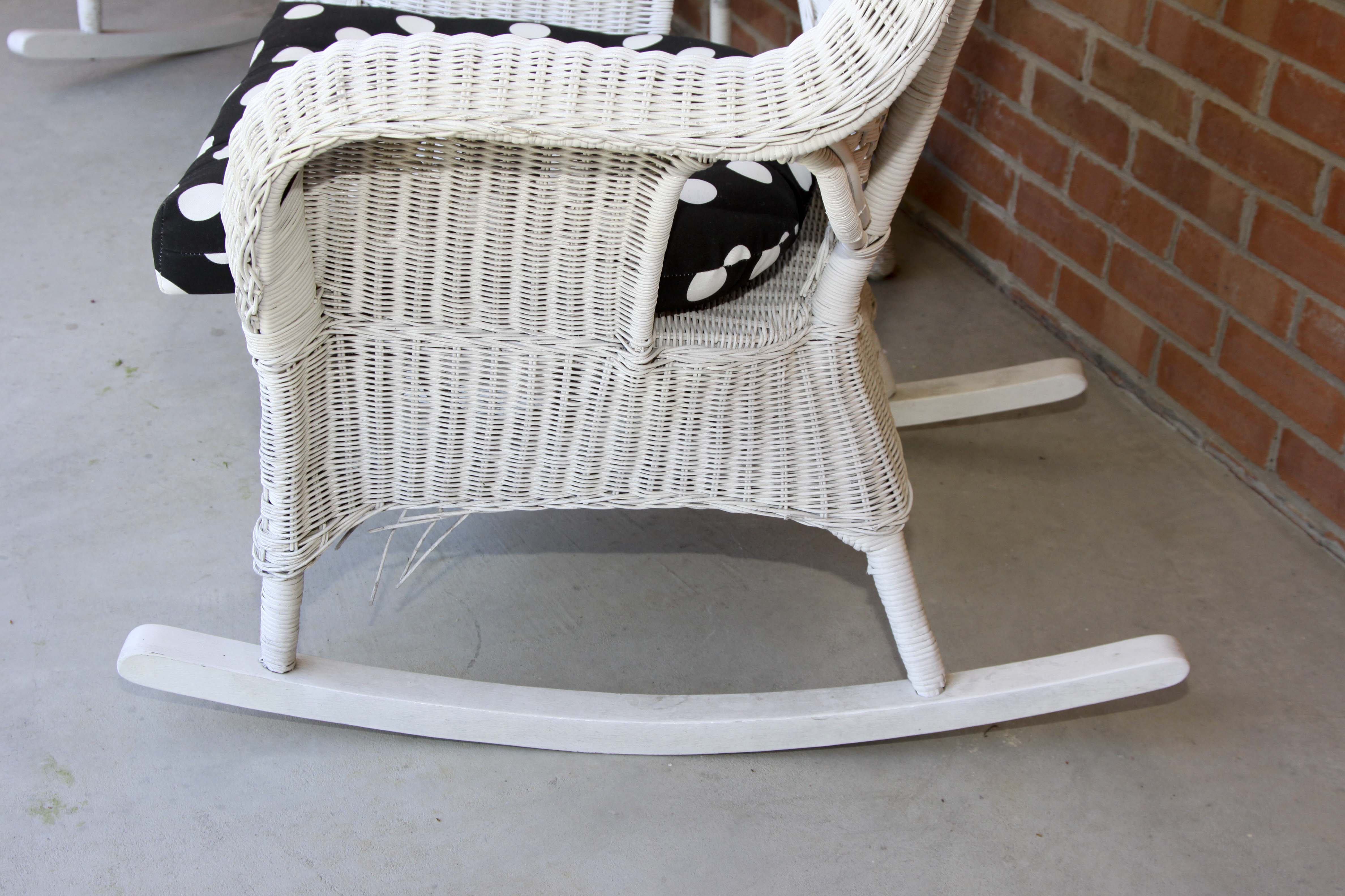 White Wicker Porch Set