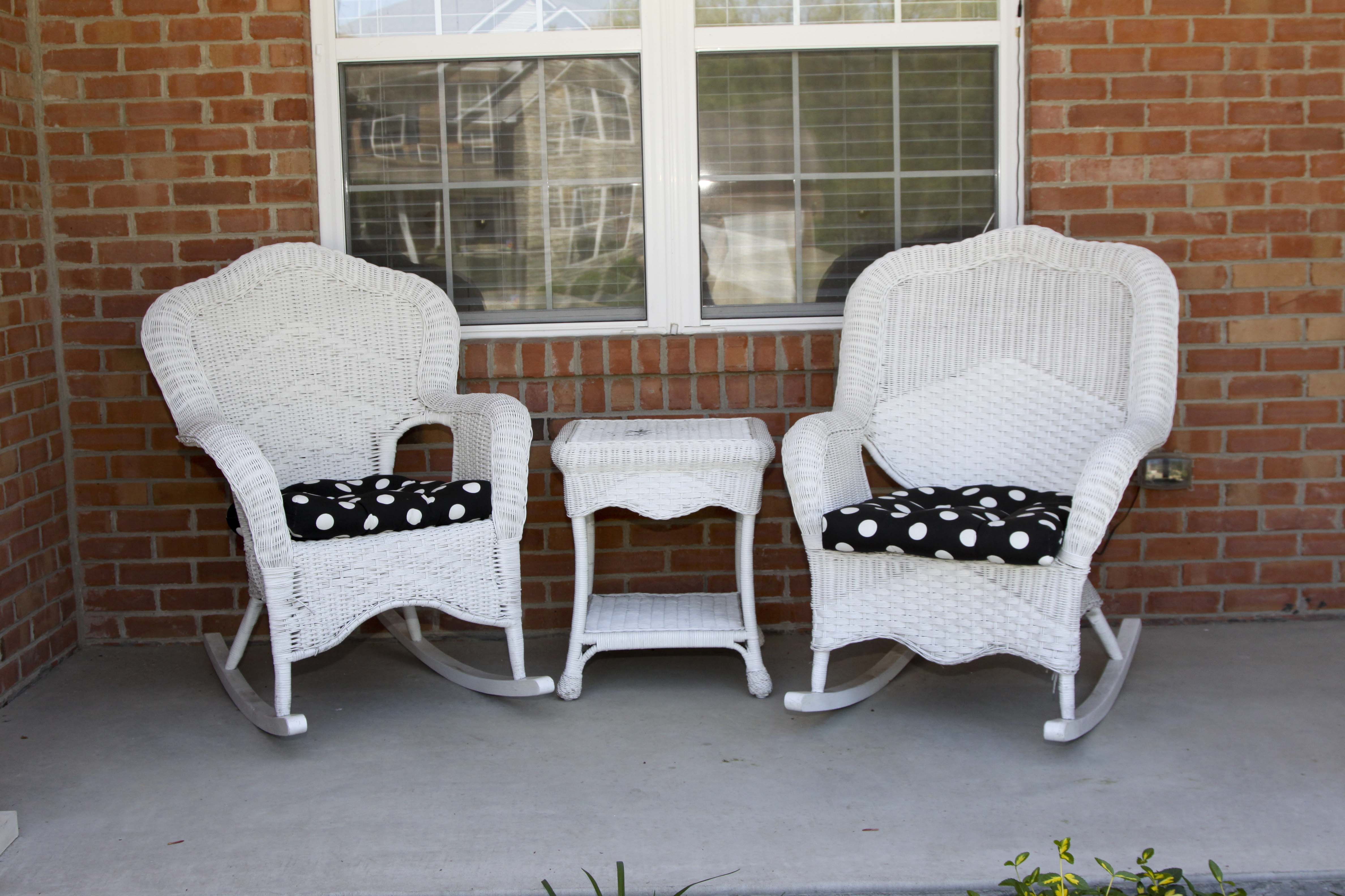 White Wicker Porch Set
