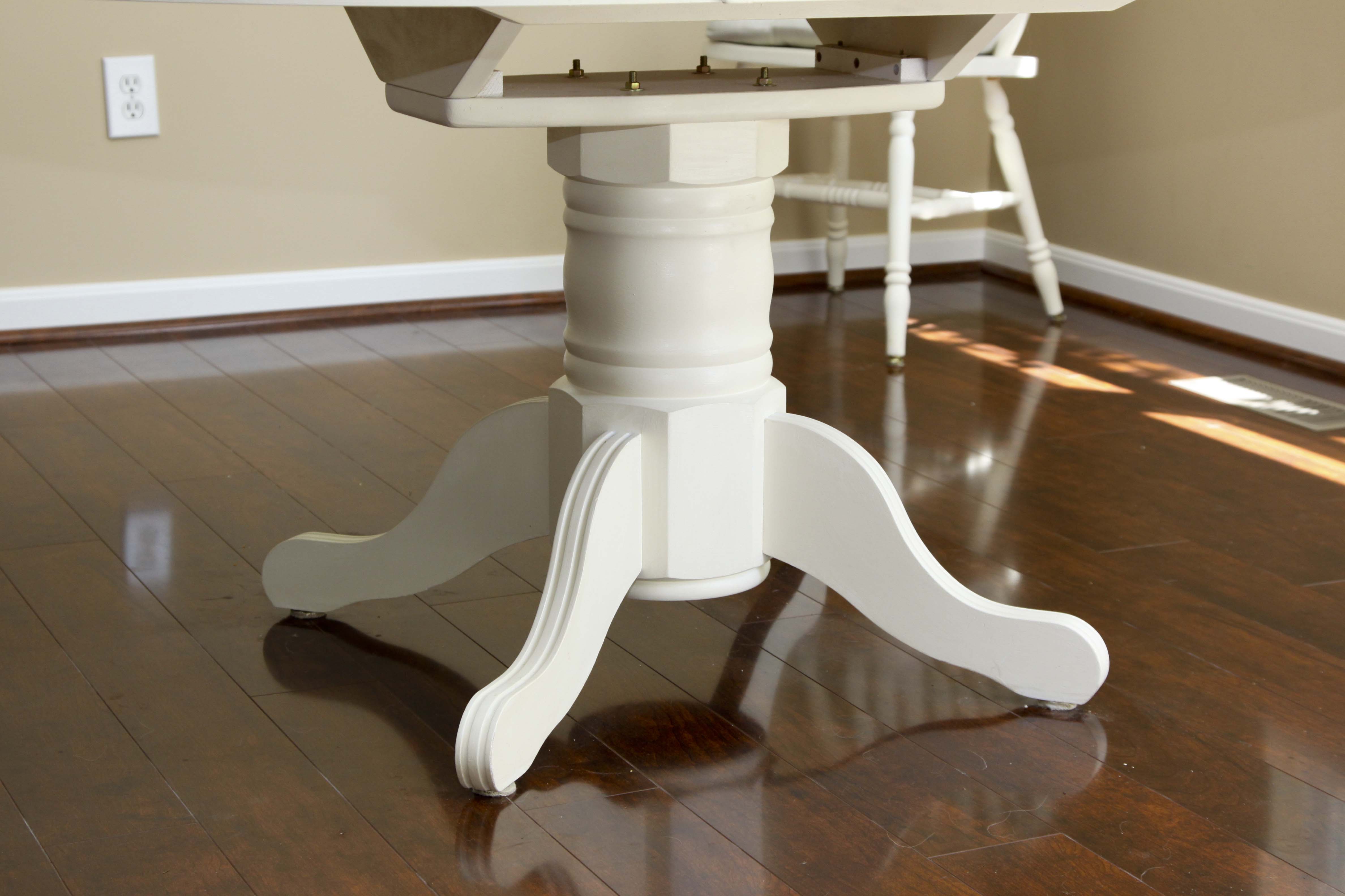 Painted Wooden Four-Piece Dining Set