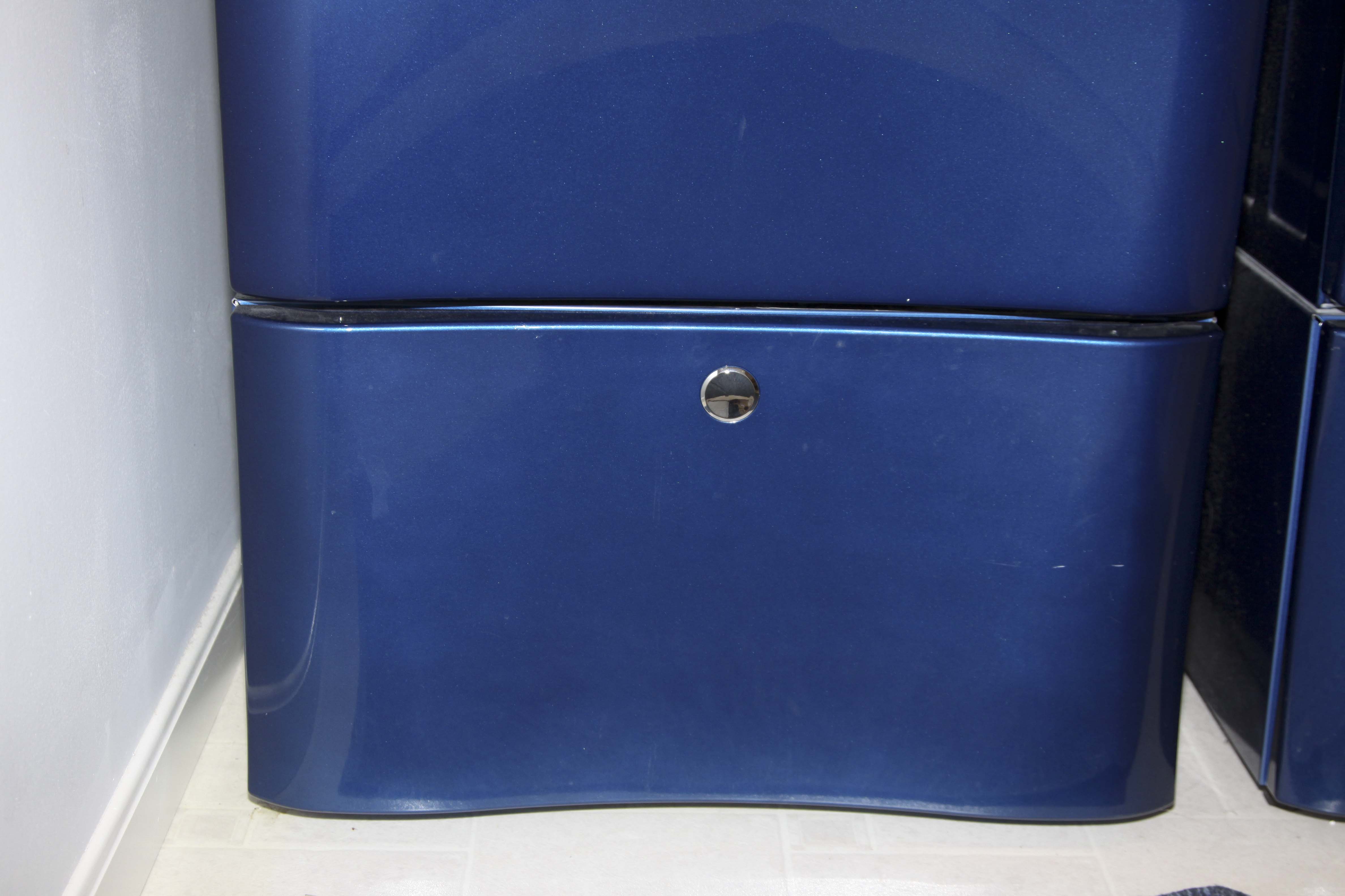 Electrolux Washer and Stand