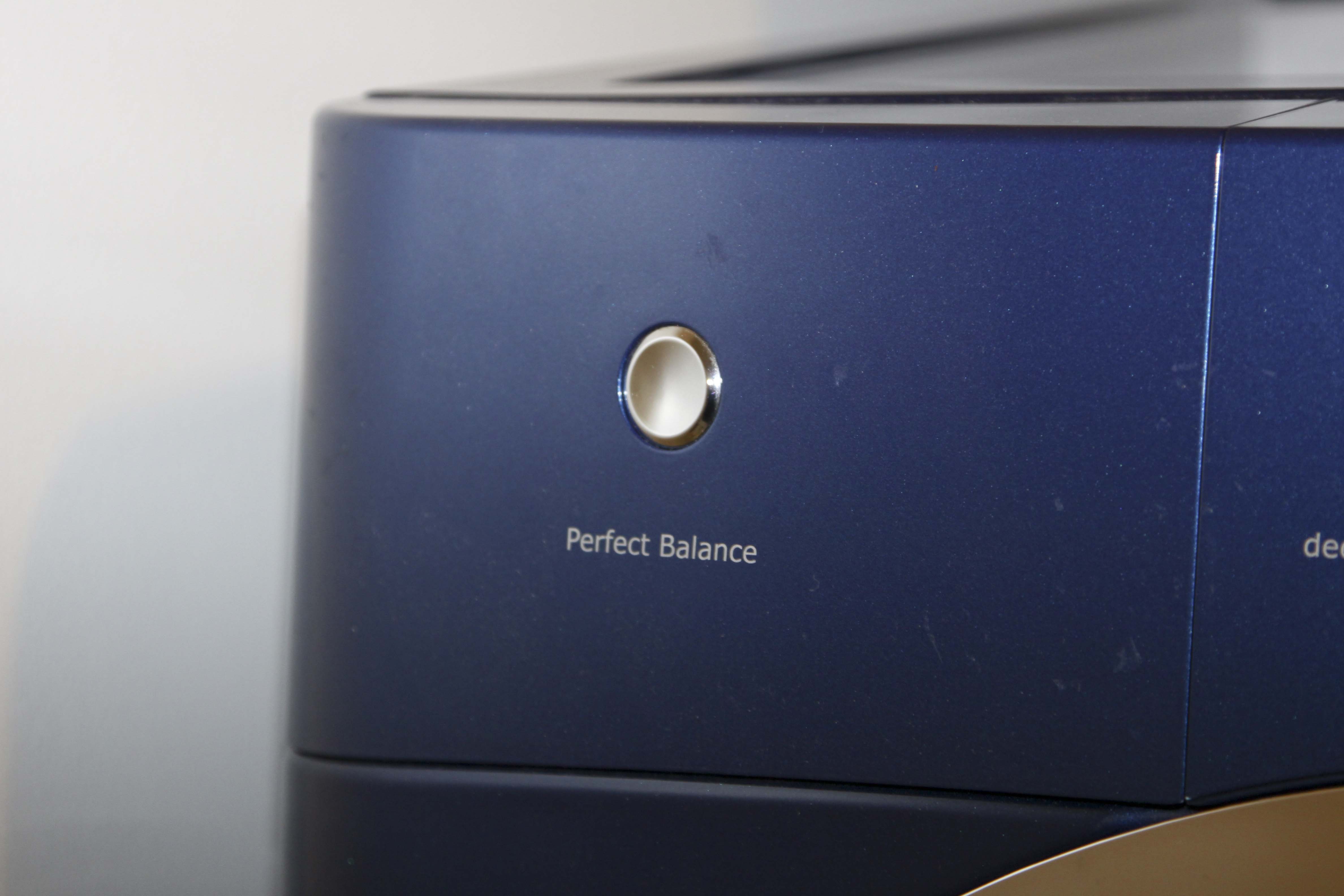 Electrolux Washer and Stand