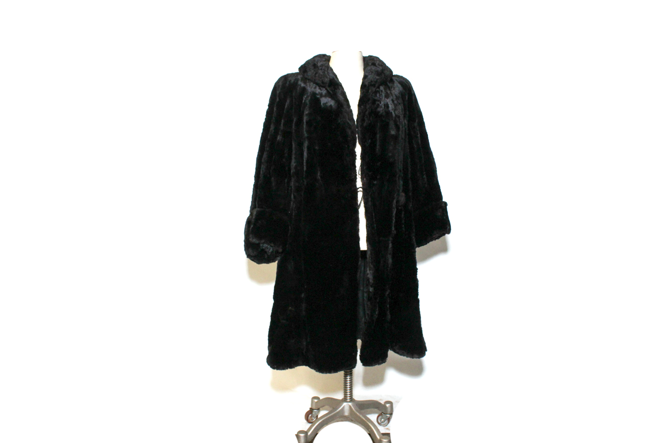 Vintage Strawbridge & Clothier Sheared Beaver Fur Coat