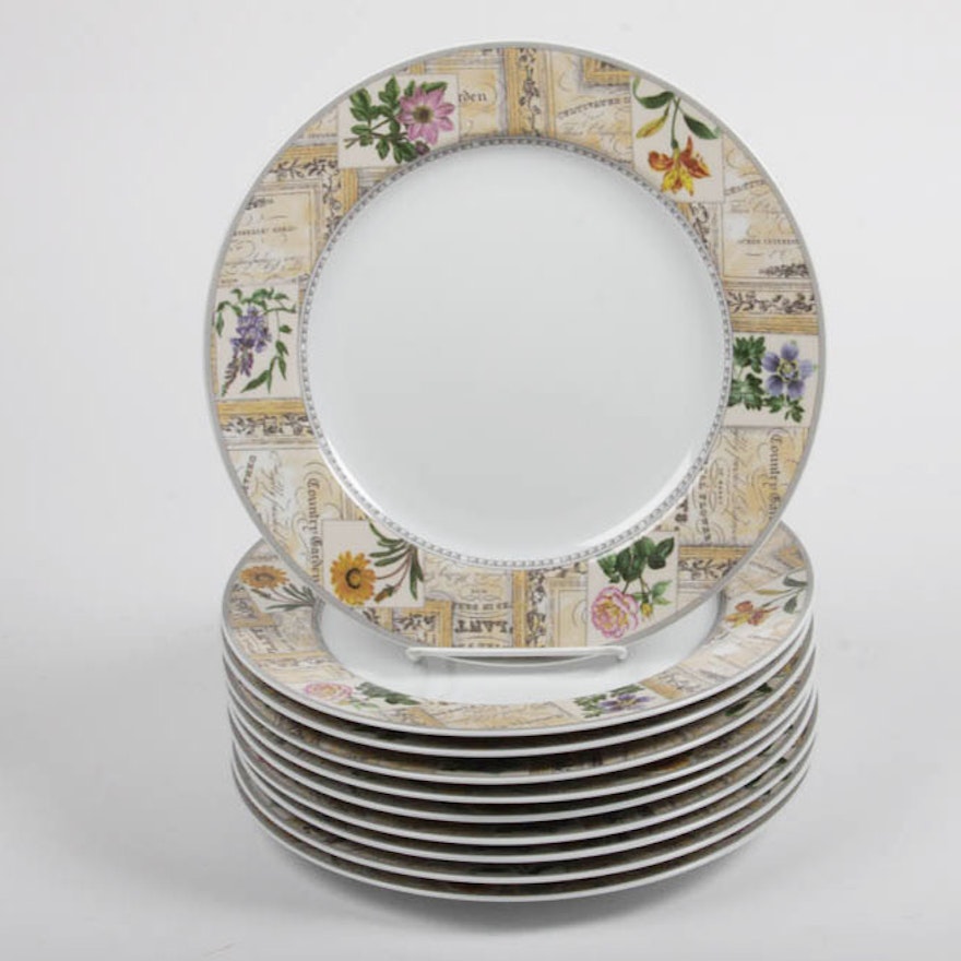 Set of Royal Worcester Fine Porcelain Dinner Plates