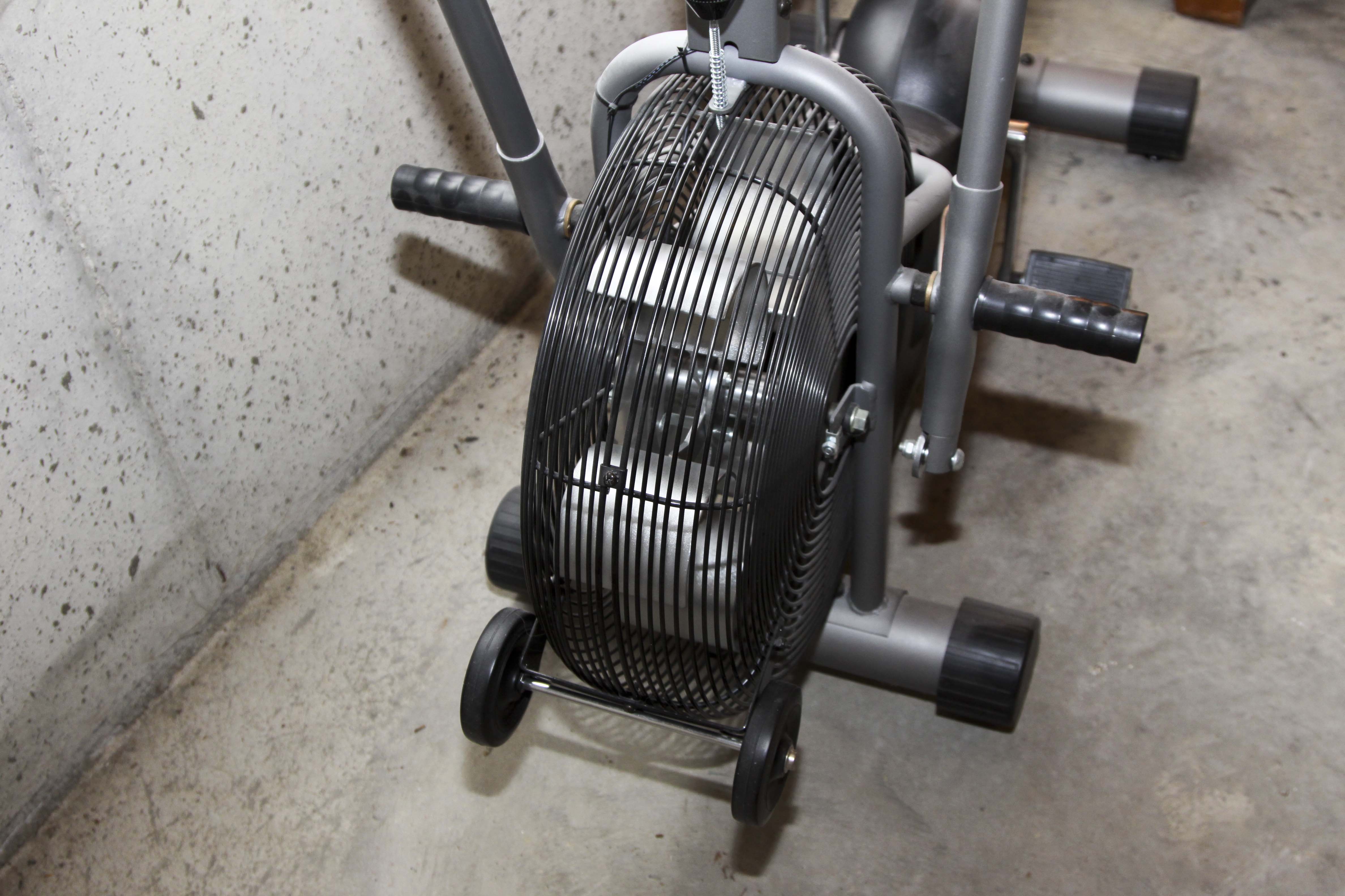 Schwinn  "Evolution Comp" Airdine Excersize Bike