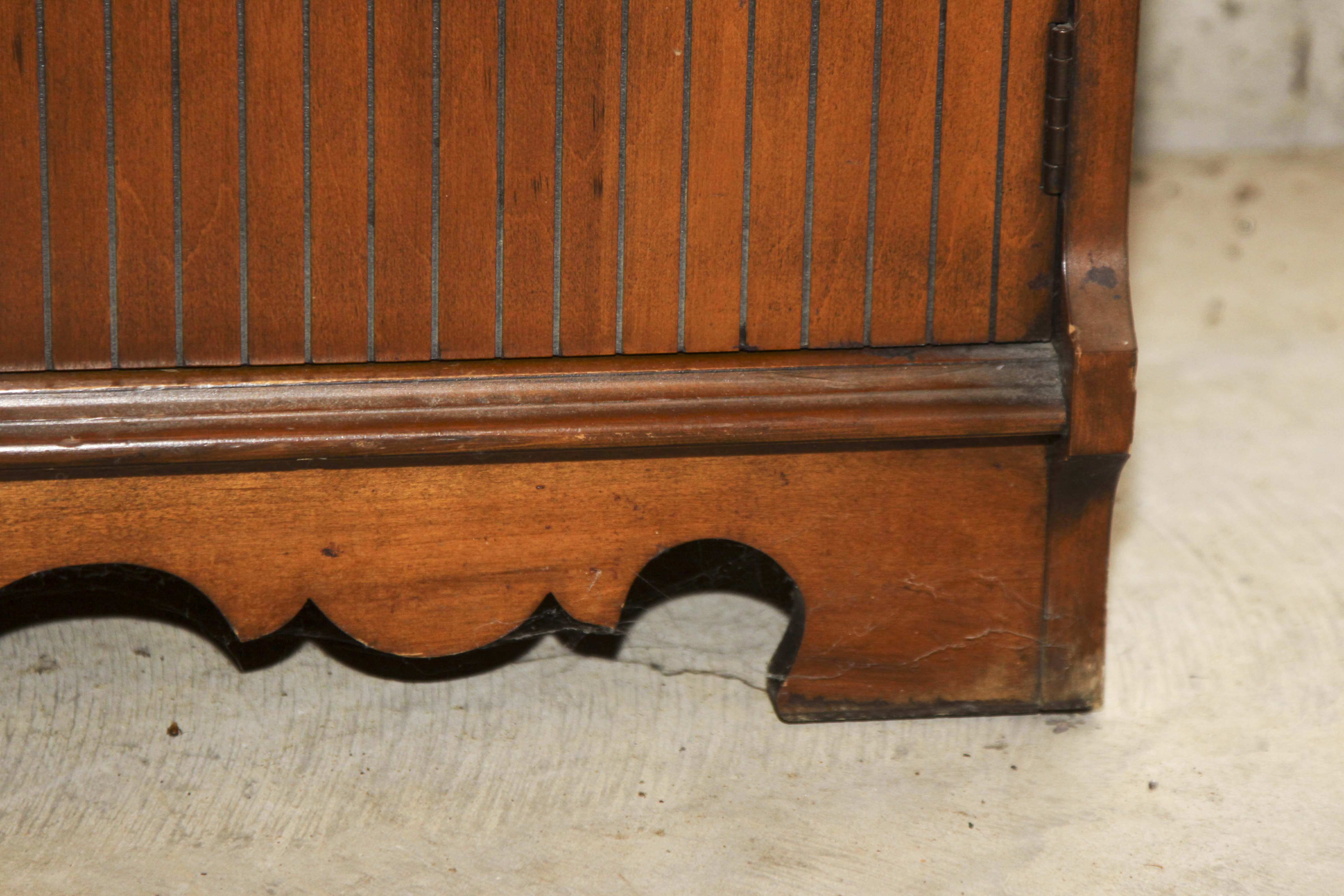 Lane Wooden Roll Top Bar