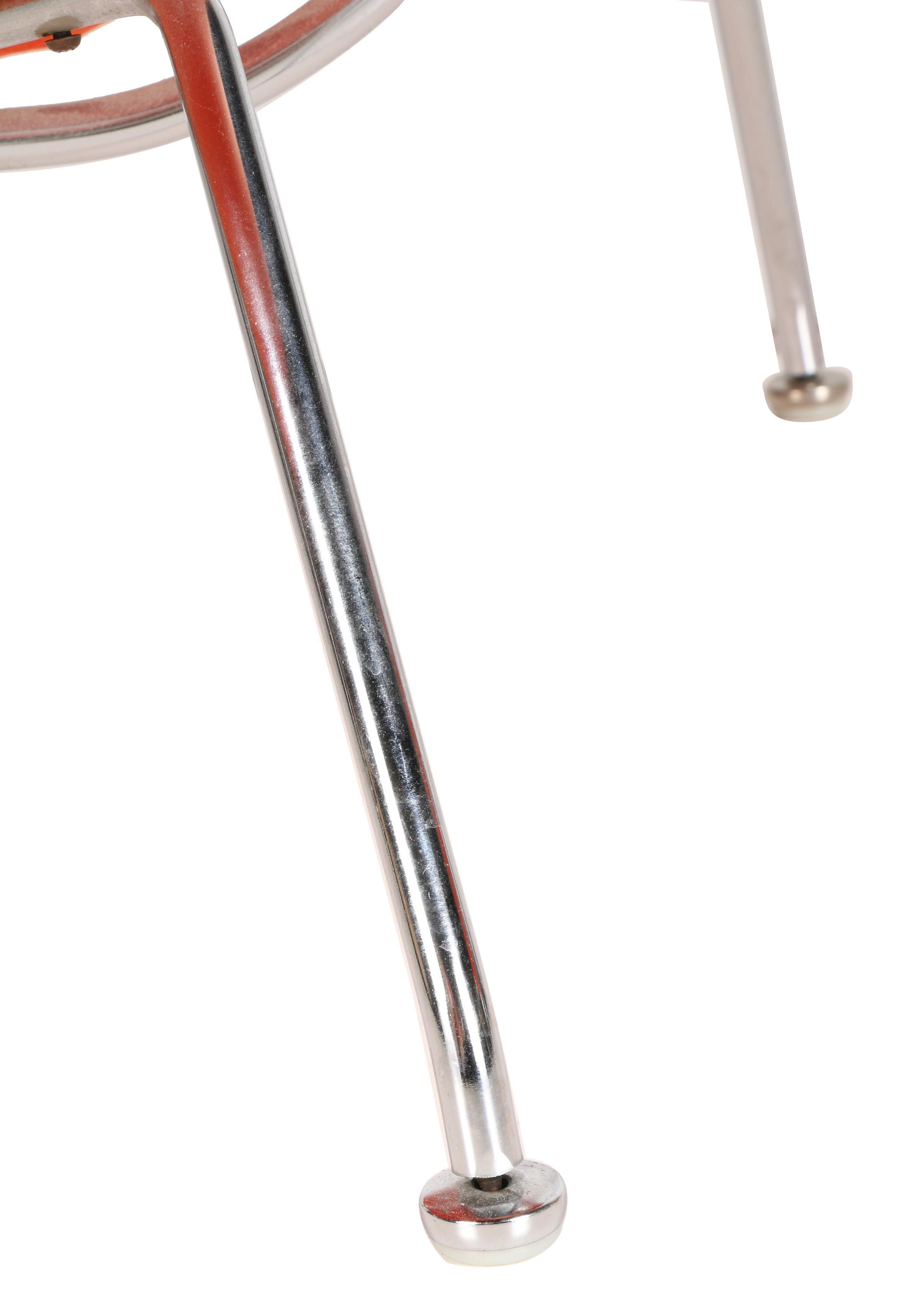 Mid Century Modern "Womb" Chair and Ottoman by Eero Saarinen for Knoll With Provenance