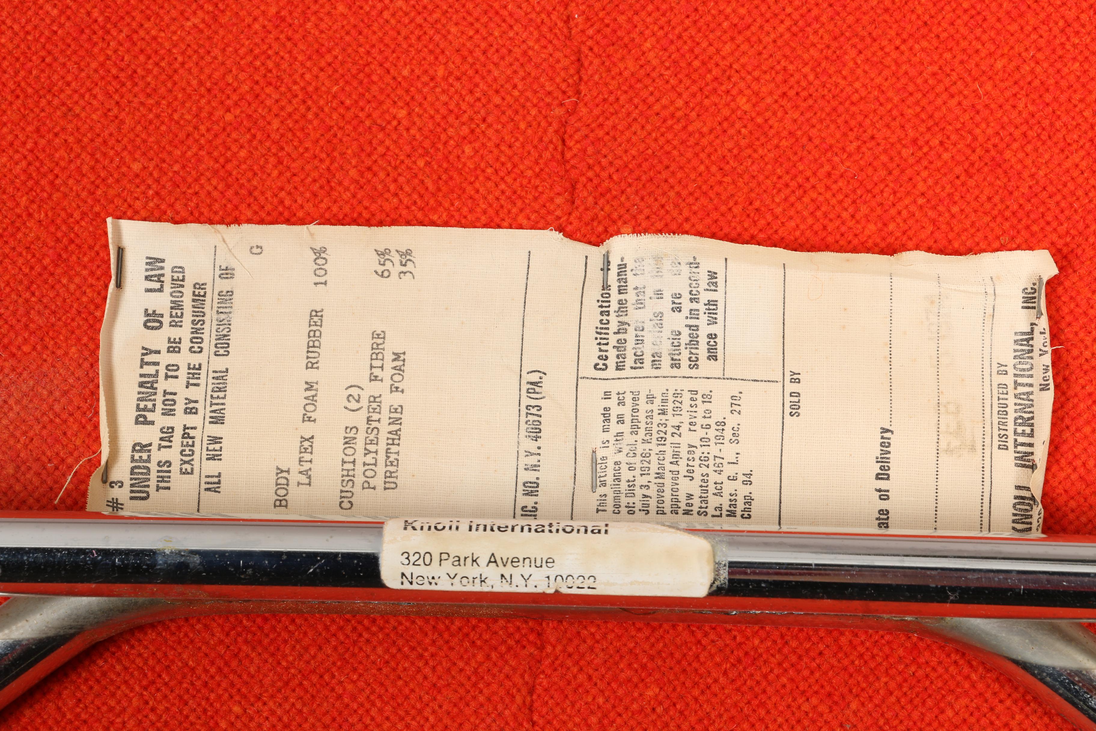 Mid Century Modern "Womb" Chair and Ottoman by Eero Saarinen for Knoll With Provenance