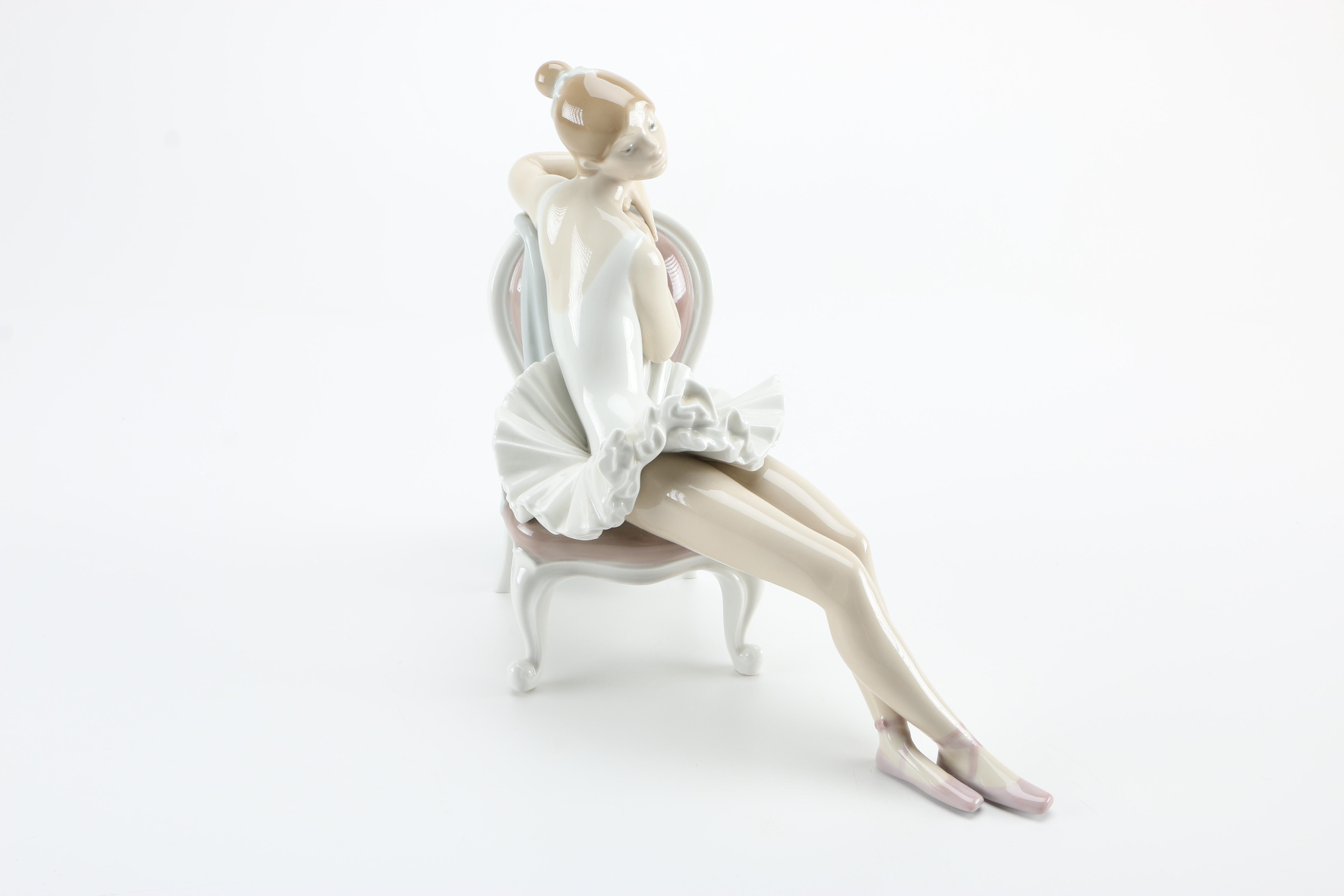 Lladró Seated Ballerina