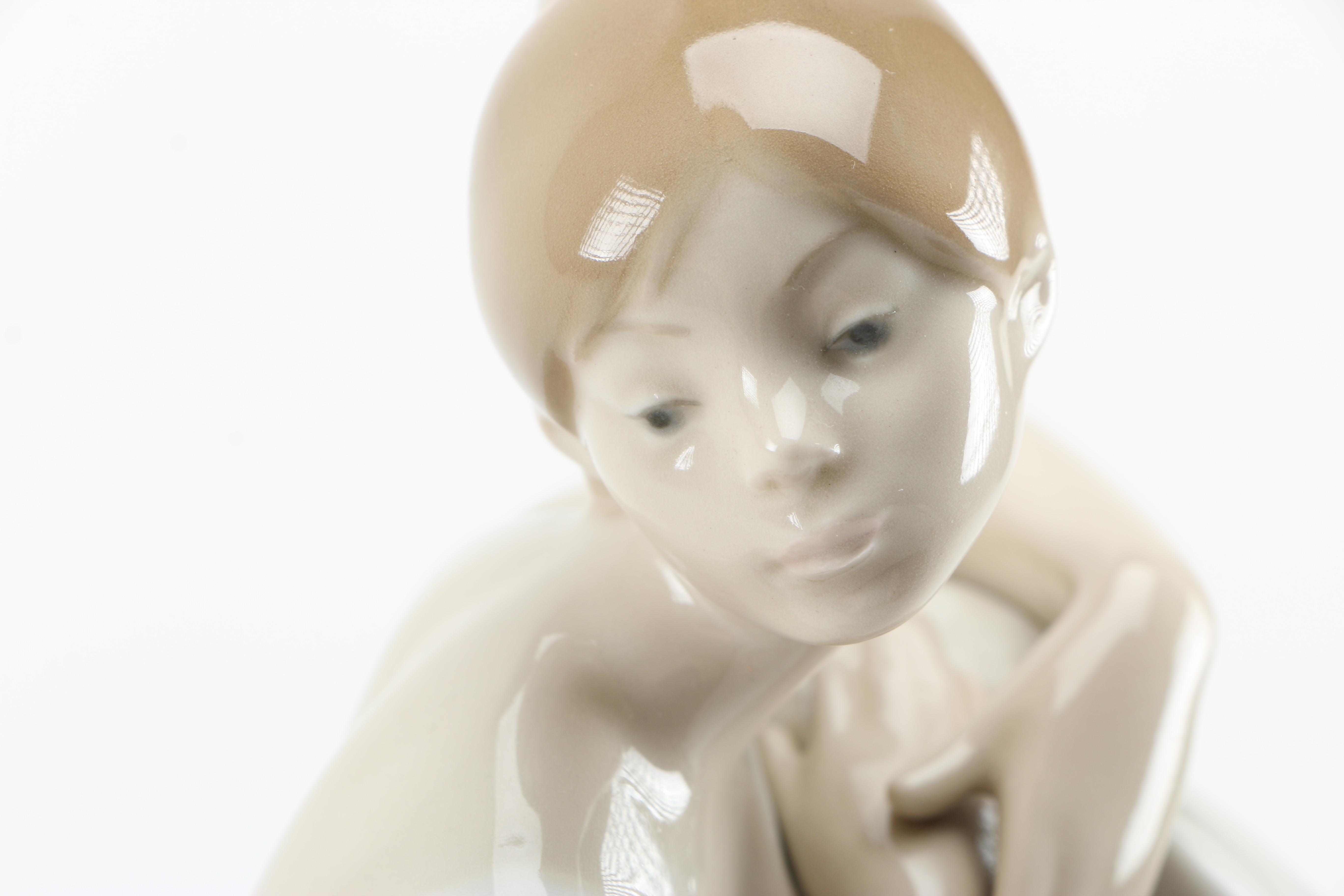 Lladró Seated Ballerina