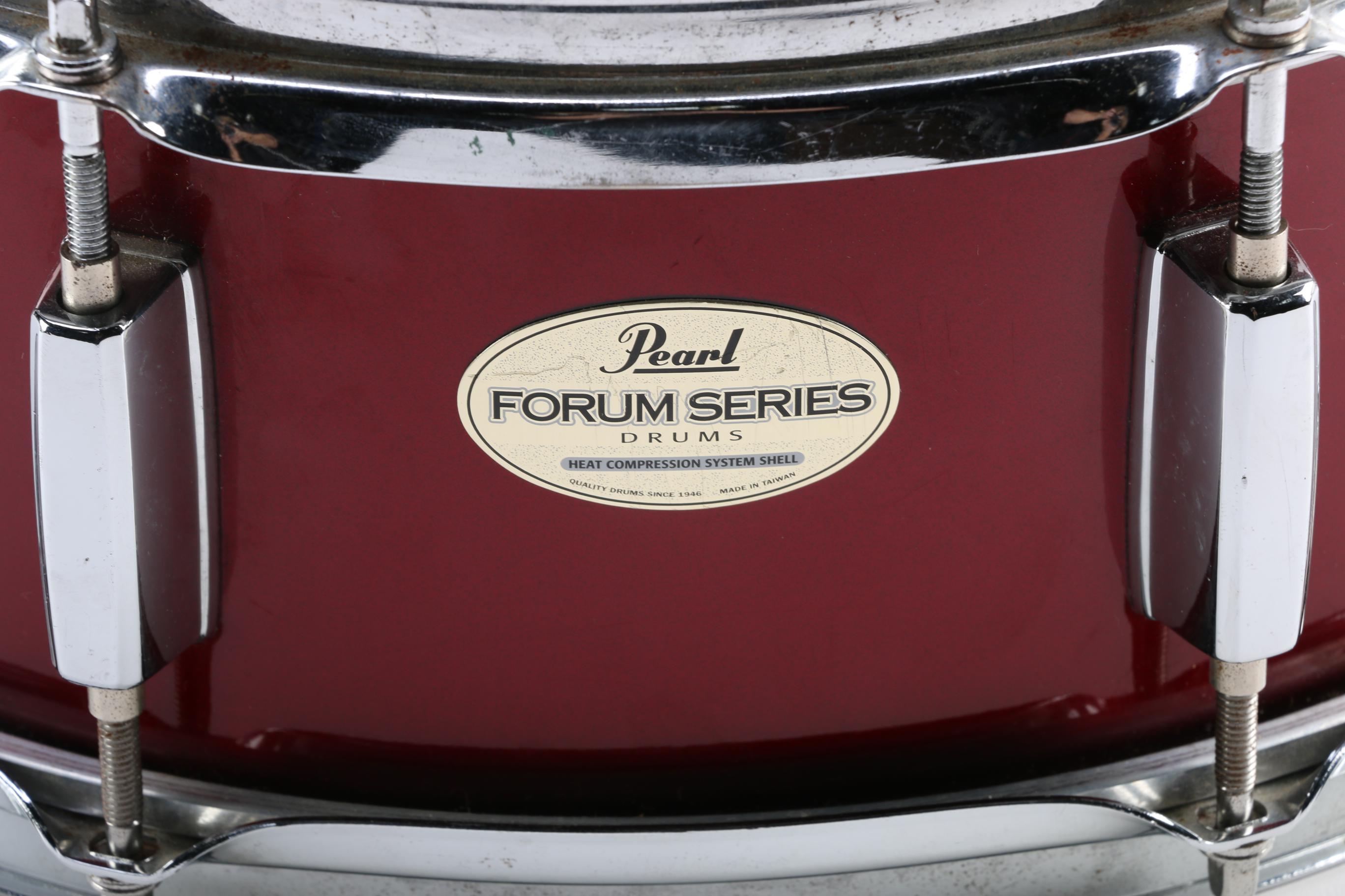 Pearl Forum Series Snare Drum