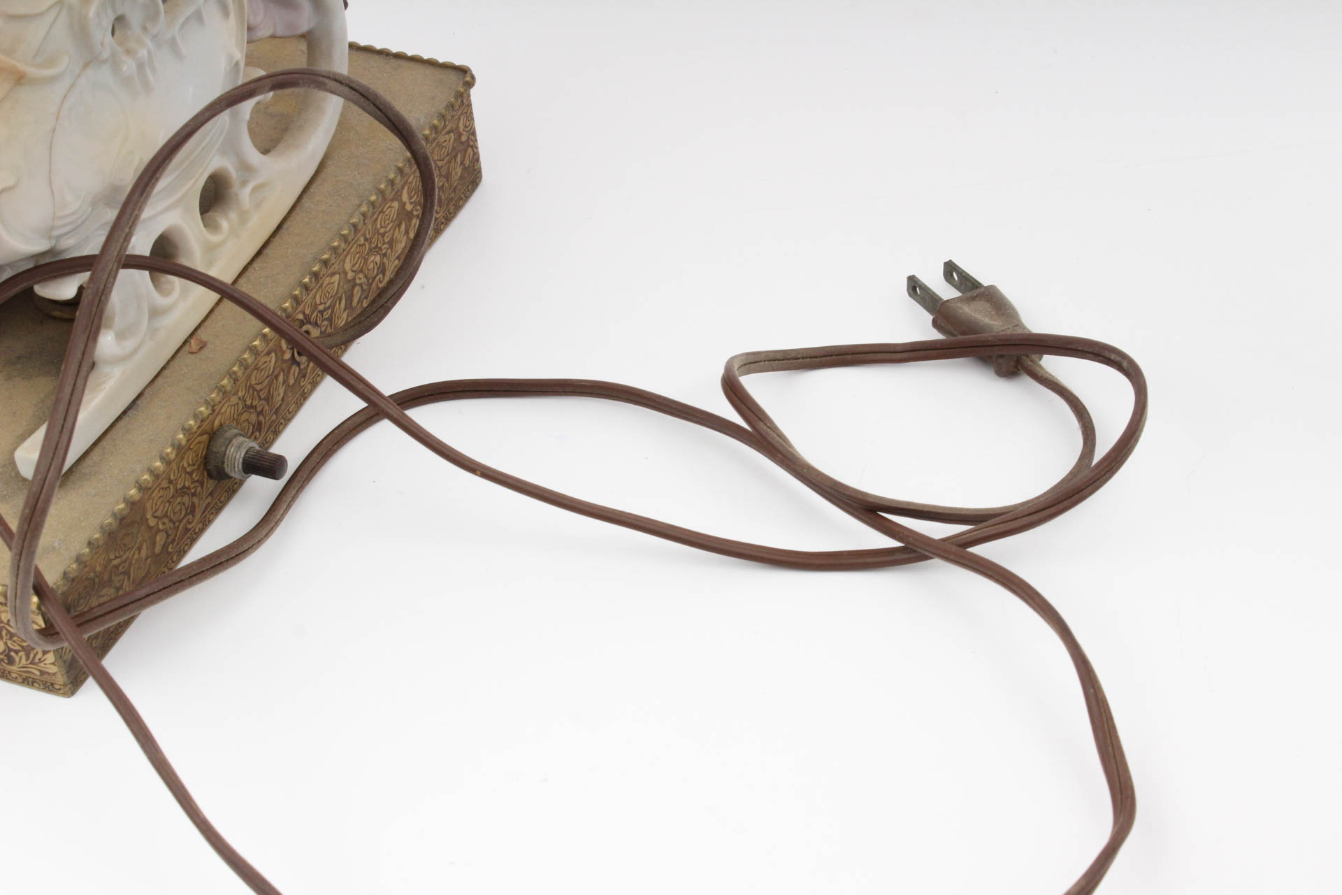 Vintage Porcelain Lighting and Decor