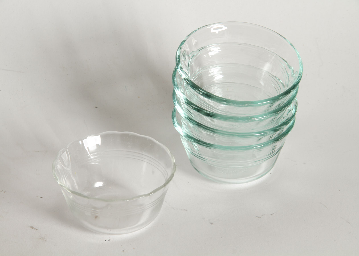 Collection of Vintage Cooking Glass Including Pyrex