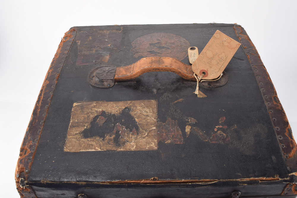 Small Hat and Accessory Antique Trunk