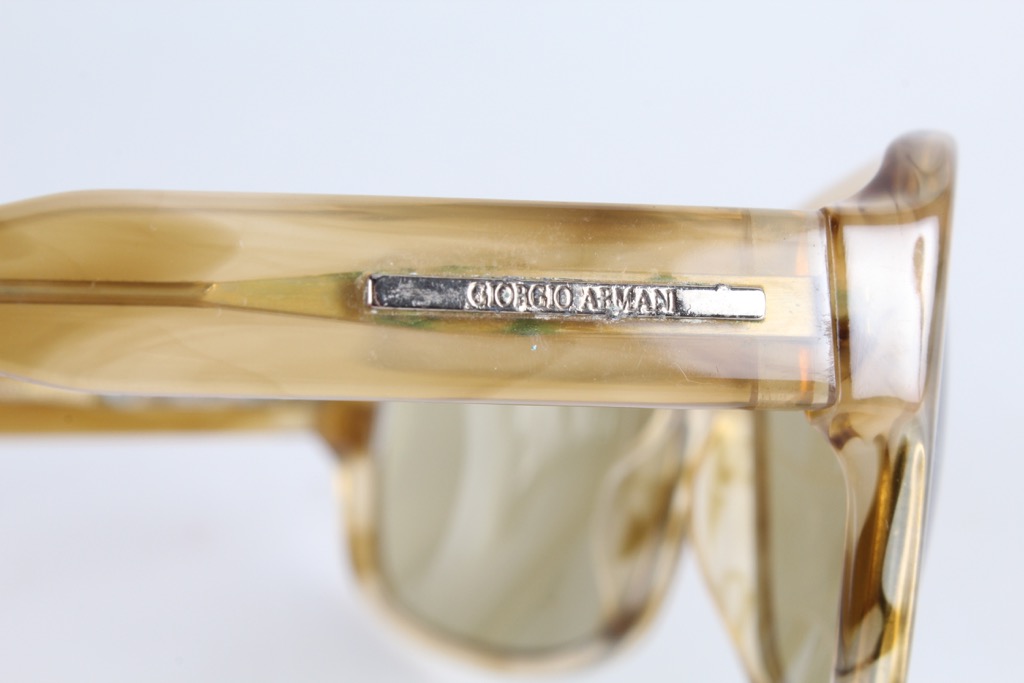 Giorgio Armani Tortoiseshell Sunglasses in Light Brown/Havana Blonde