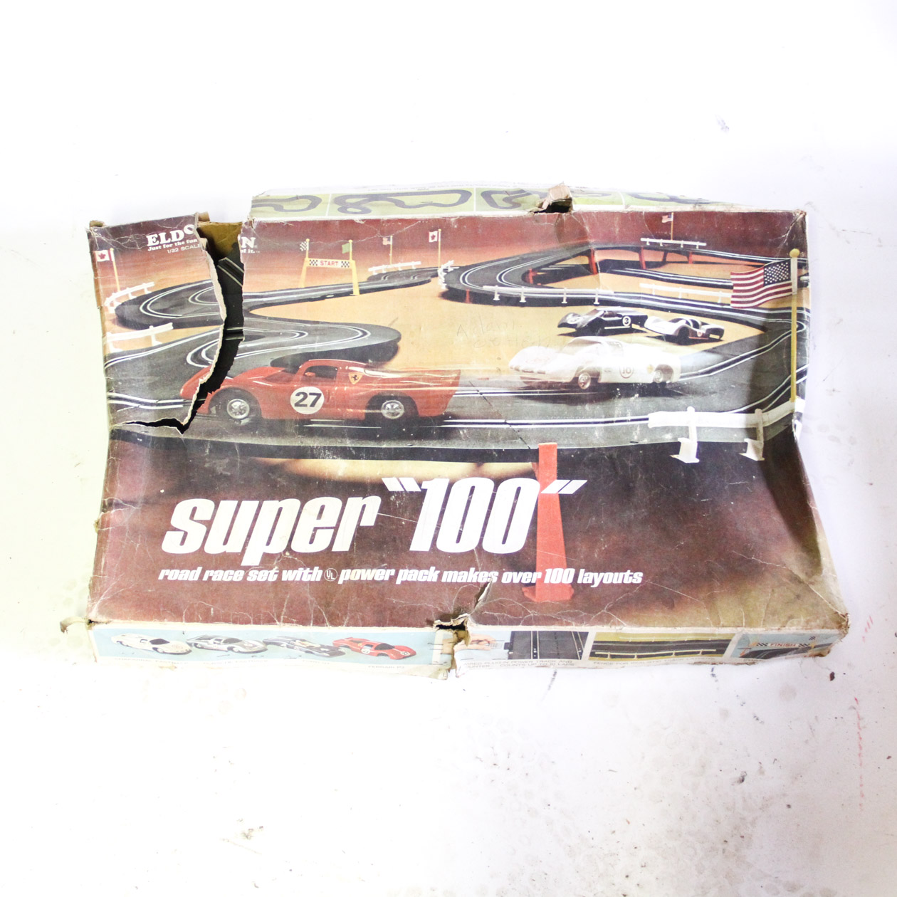 Super 100 Electric Slot Car Set
