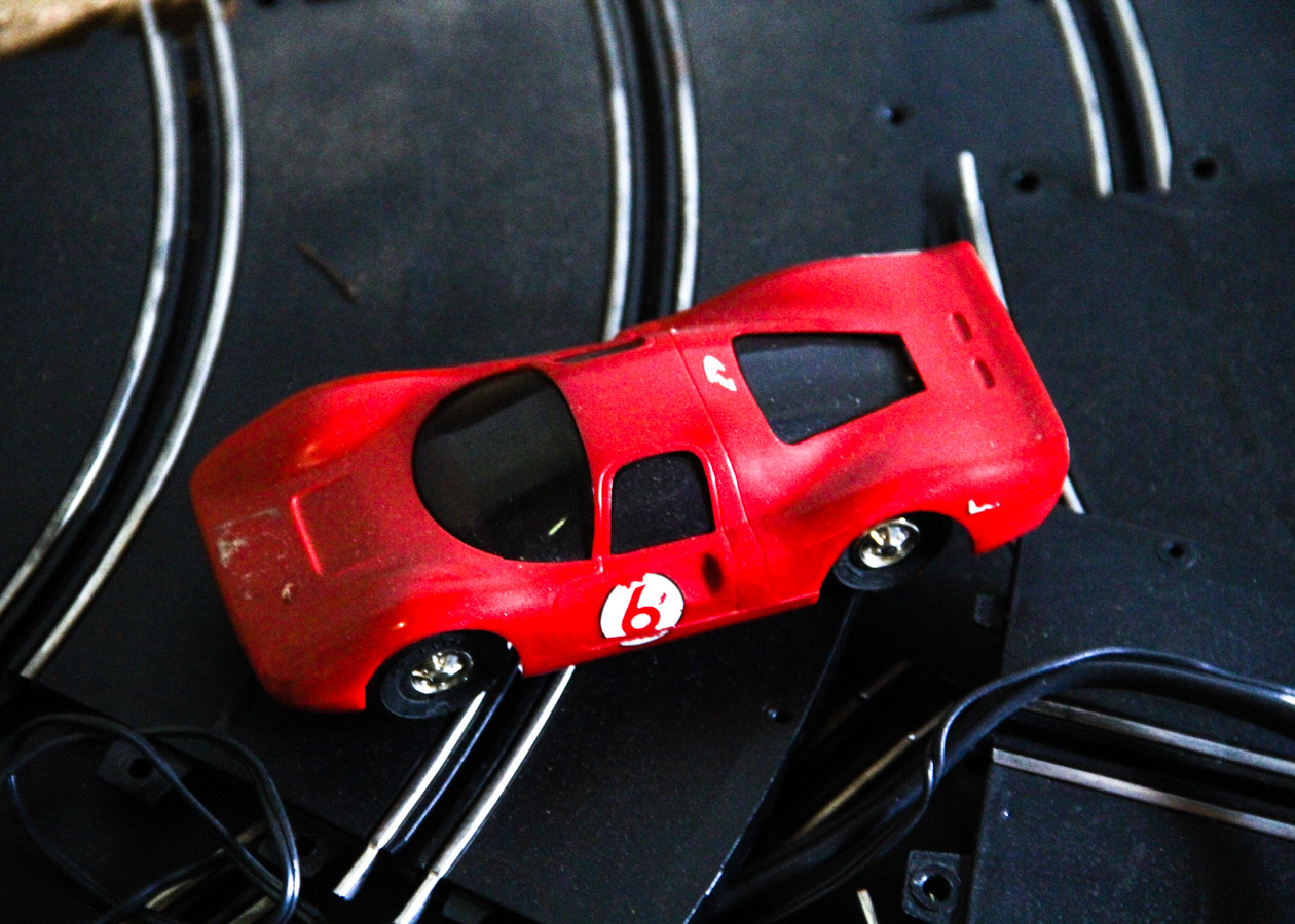 Super 100 Electric Slot Car Set