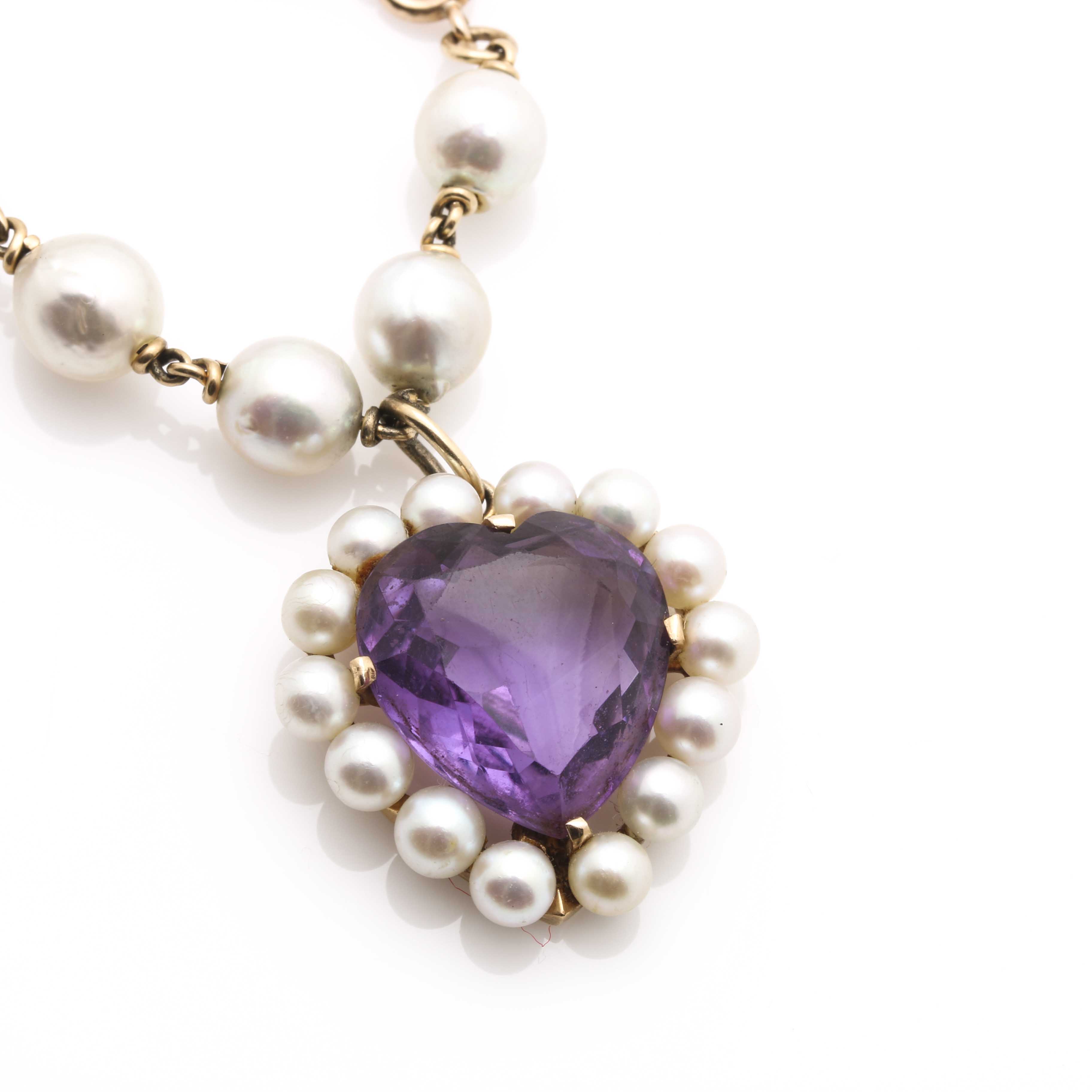 14K Yellow Gold Pearl Strand Bracelet With Amethyst and Pearl Heart Pendant