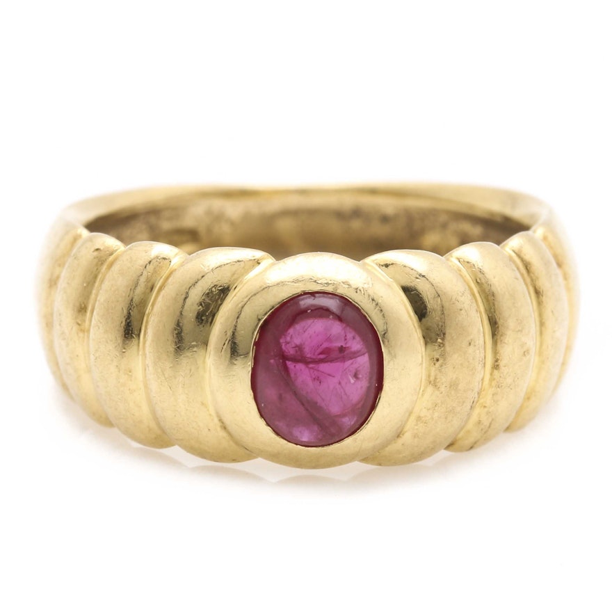 18K Yellow Gold Ruby Ring