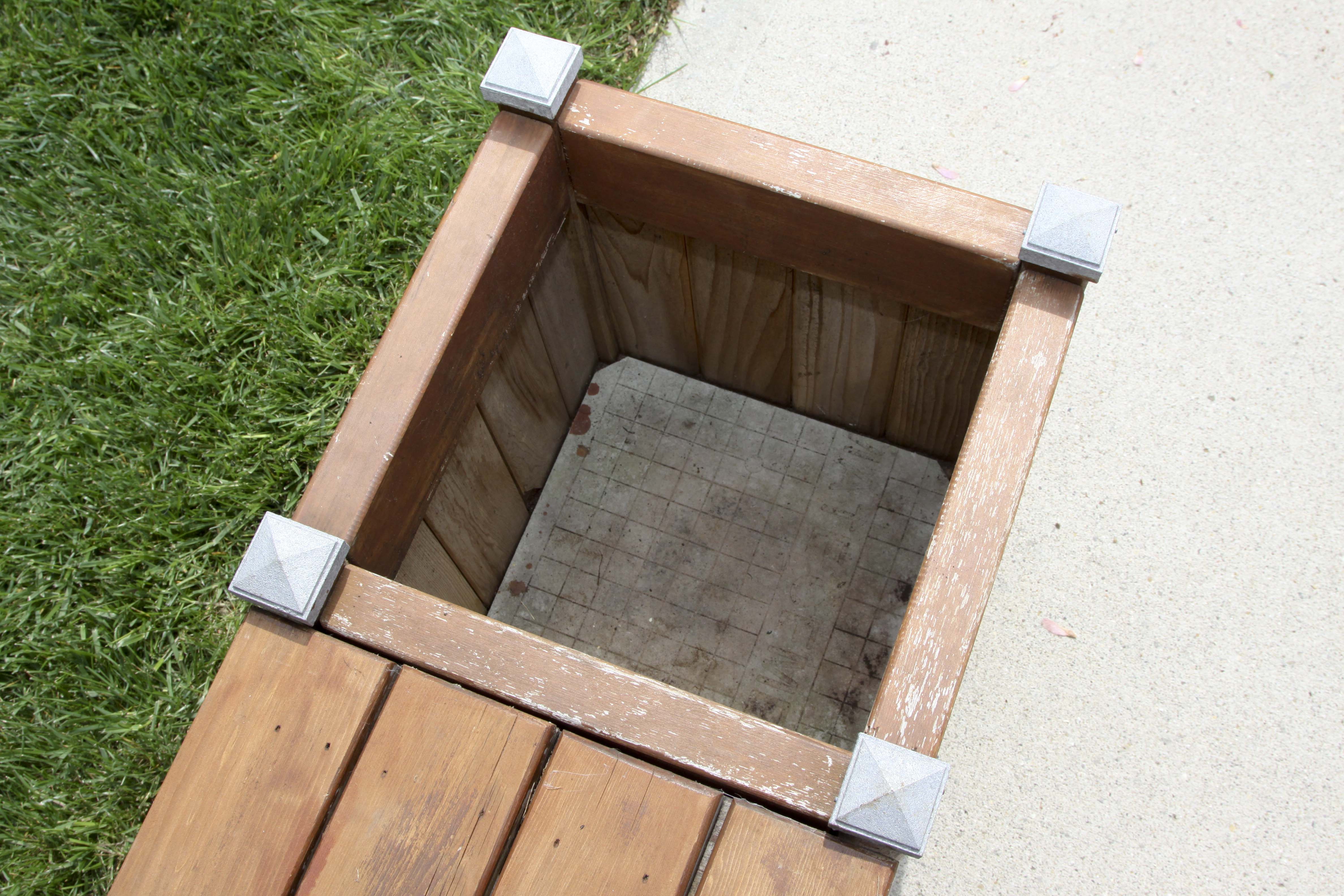 Wooden Planter Bench