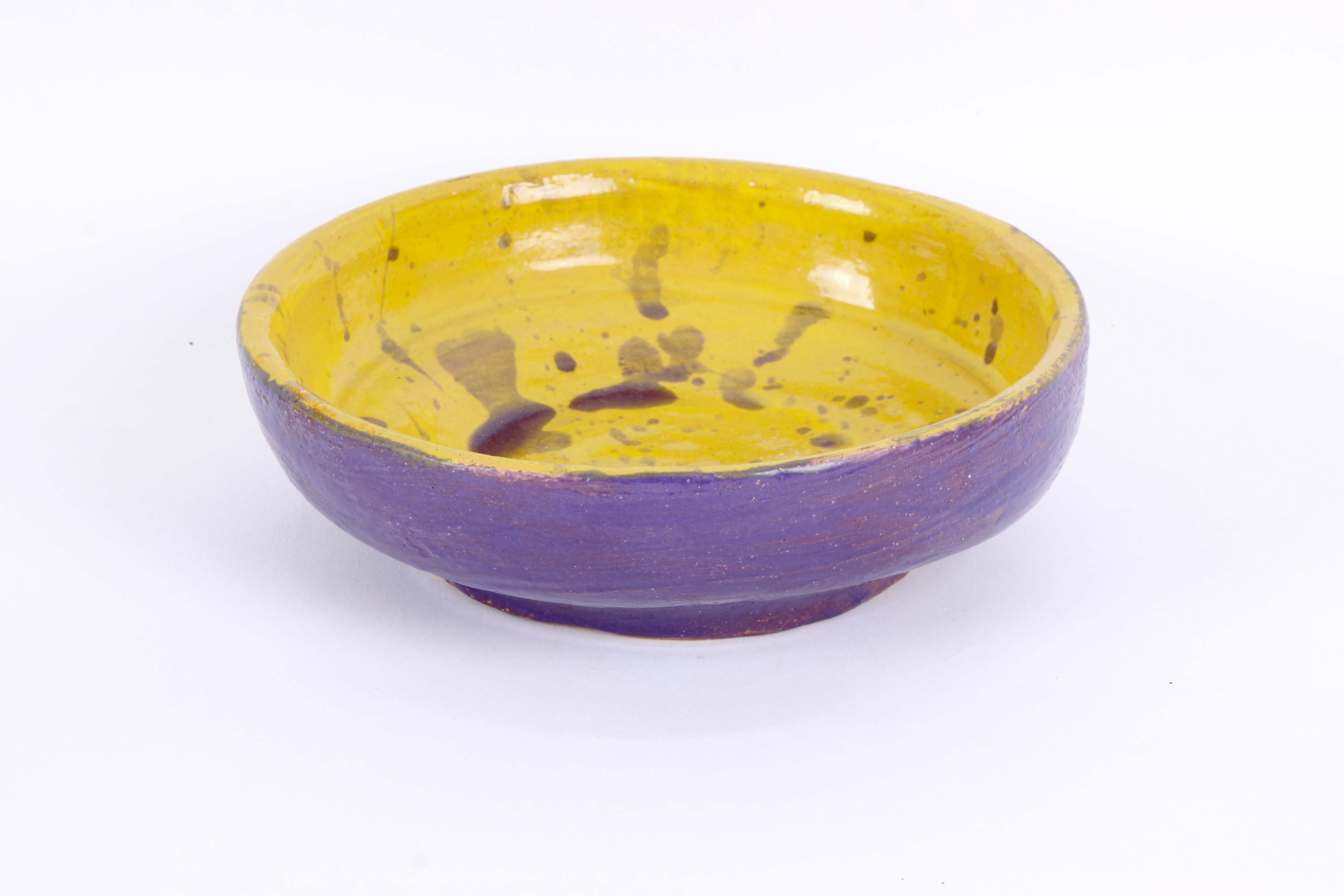 Art Pottery Collection