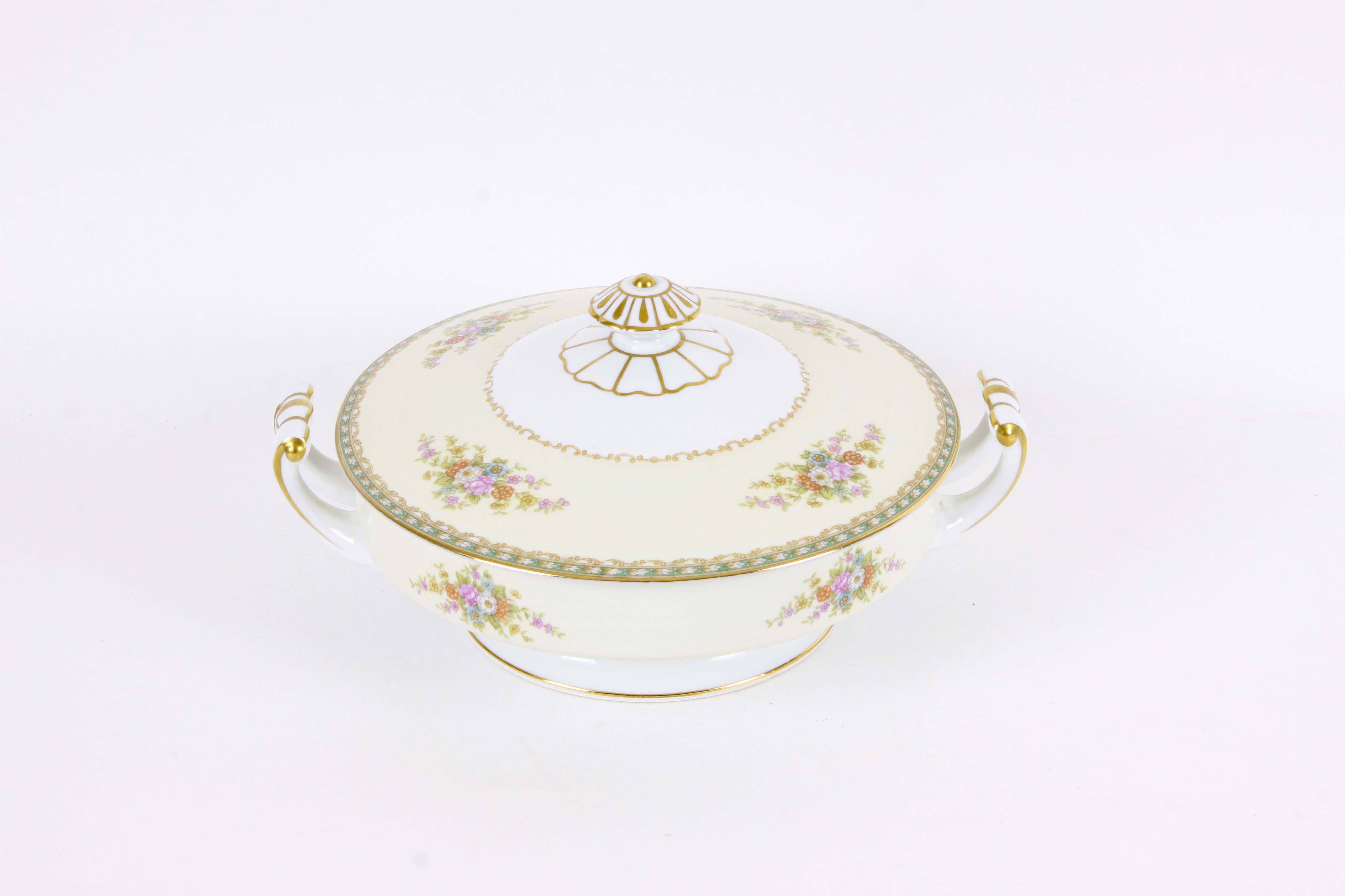 Noritake "Noreen" China Set